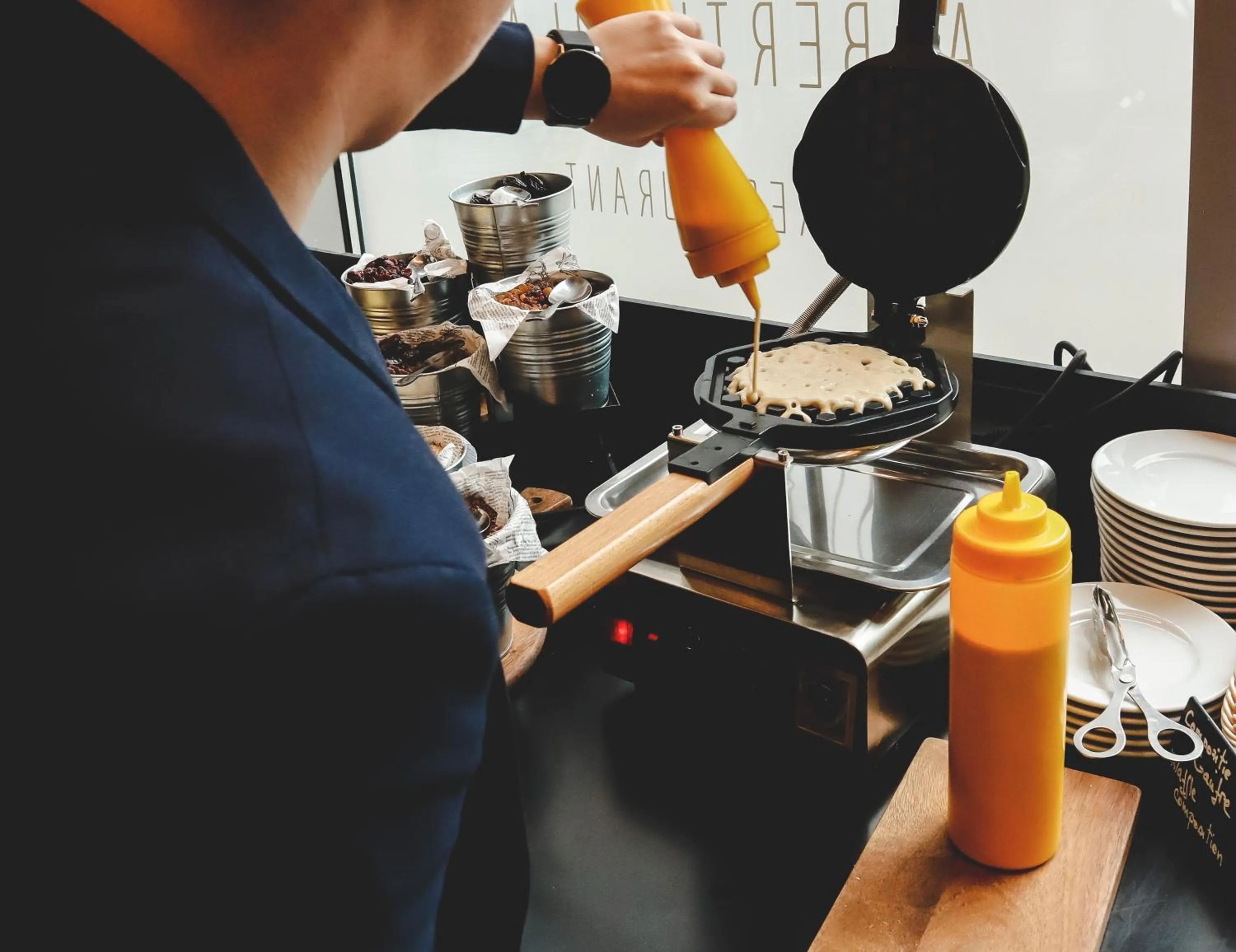 People in ibis Bucharest Politehnica