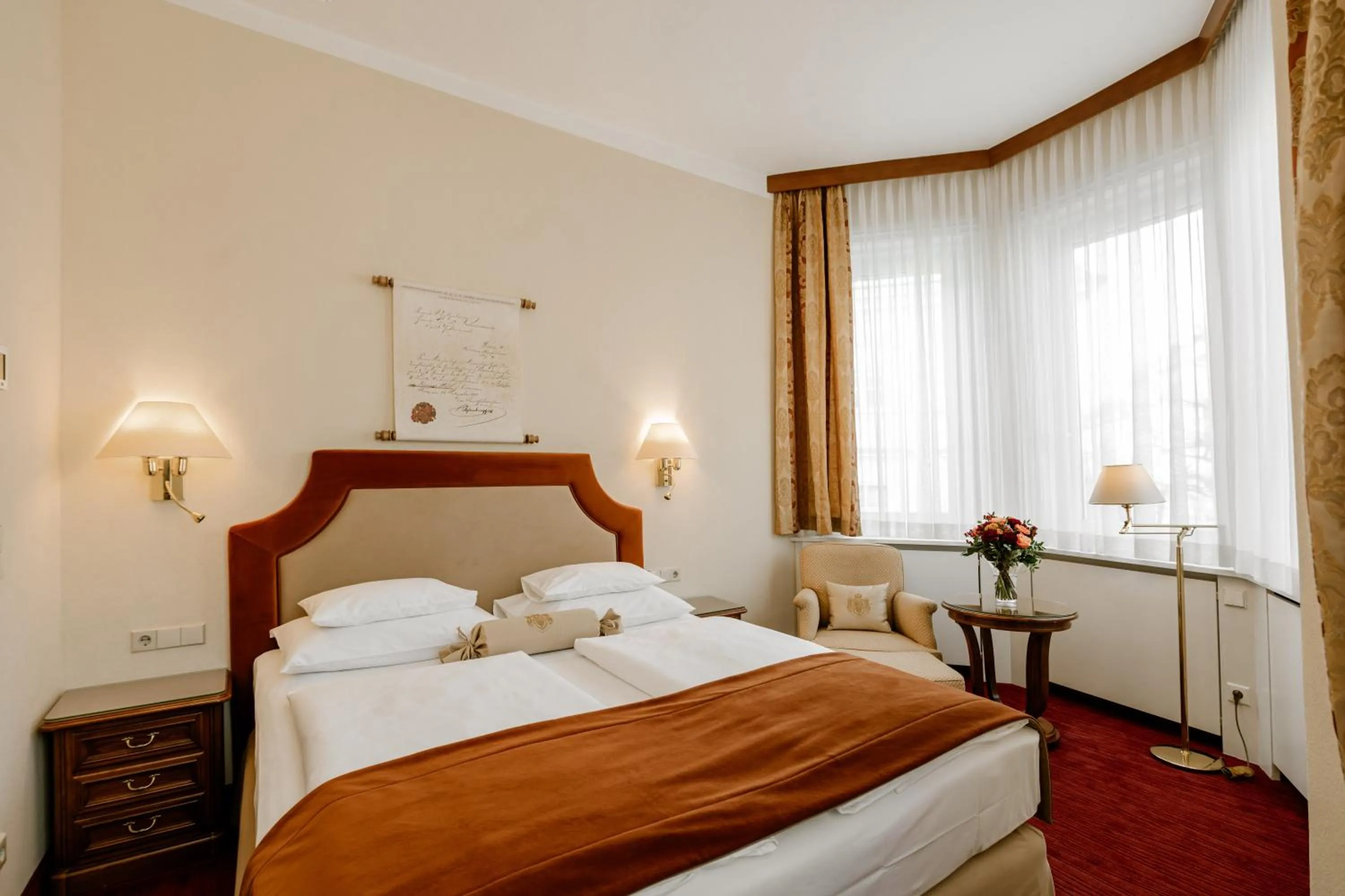 Bedroom, Bed in Hotel Erzherzog Rainer