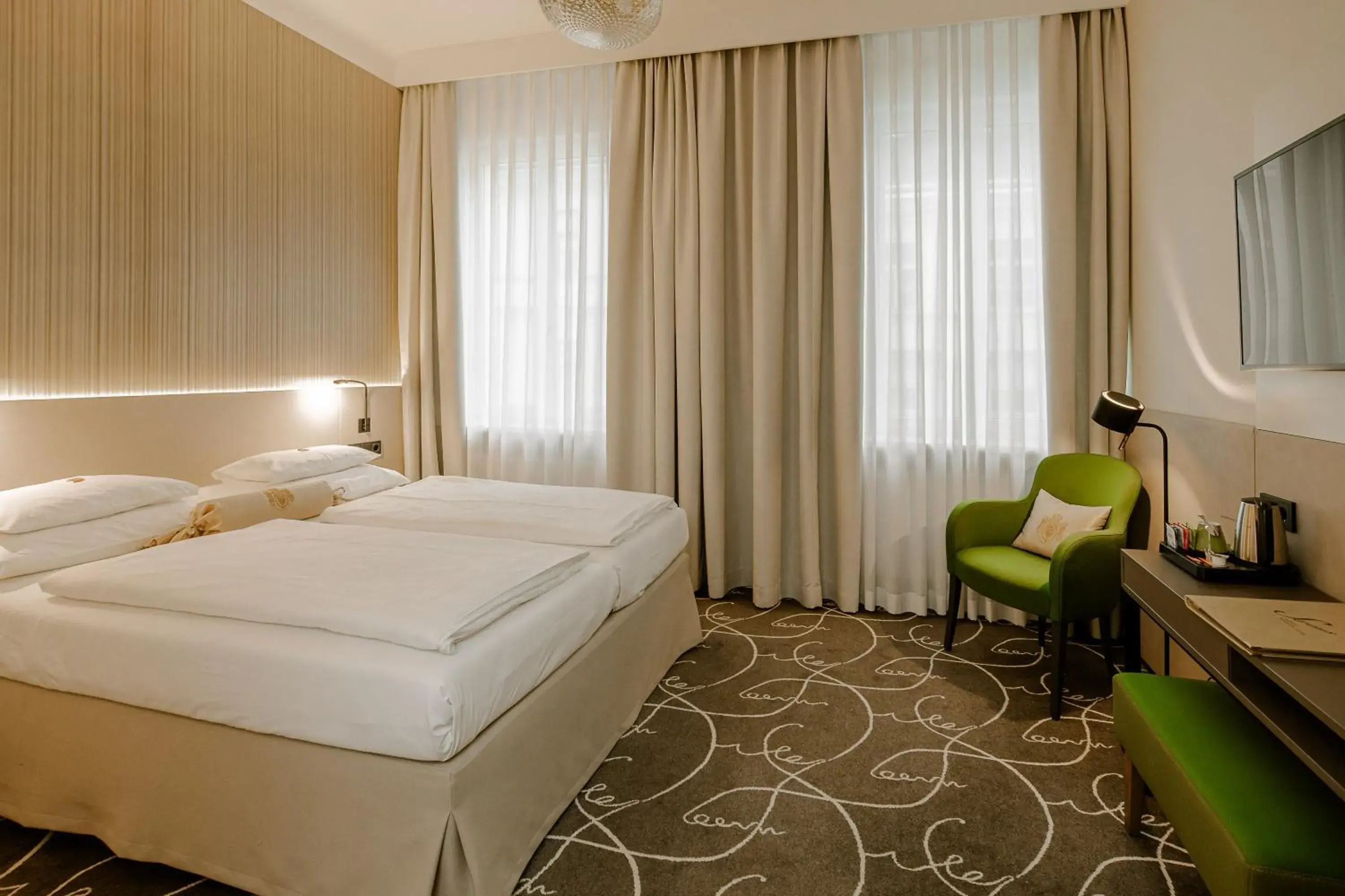 Bedroom, Bed in Hotel Erzherzog Rainer Bedroom, Bed in Hotel Erzherzog Rainer