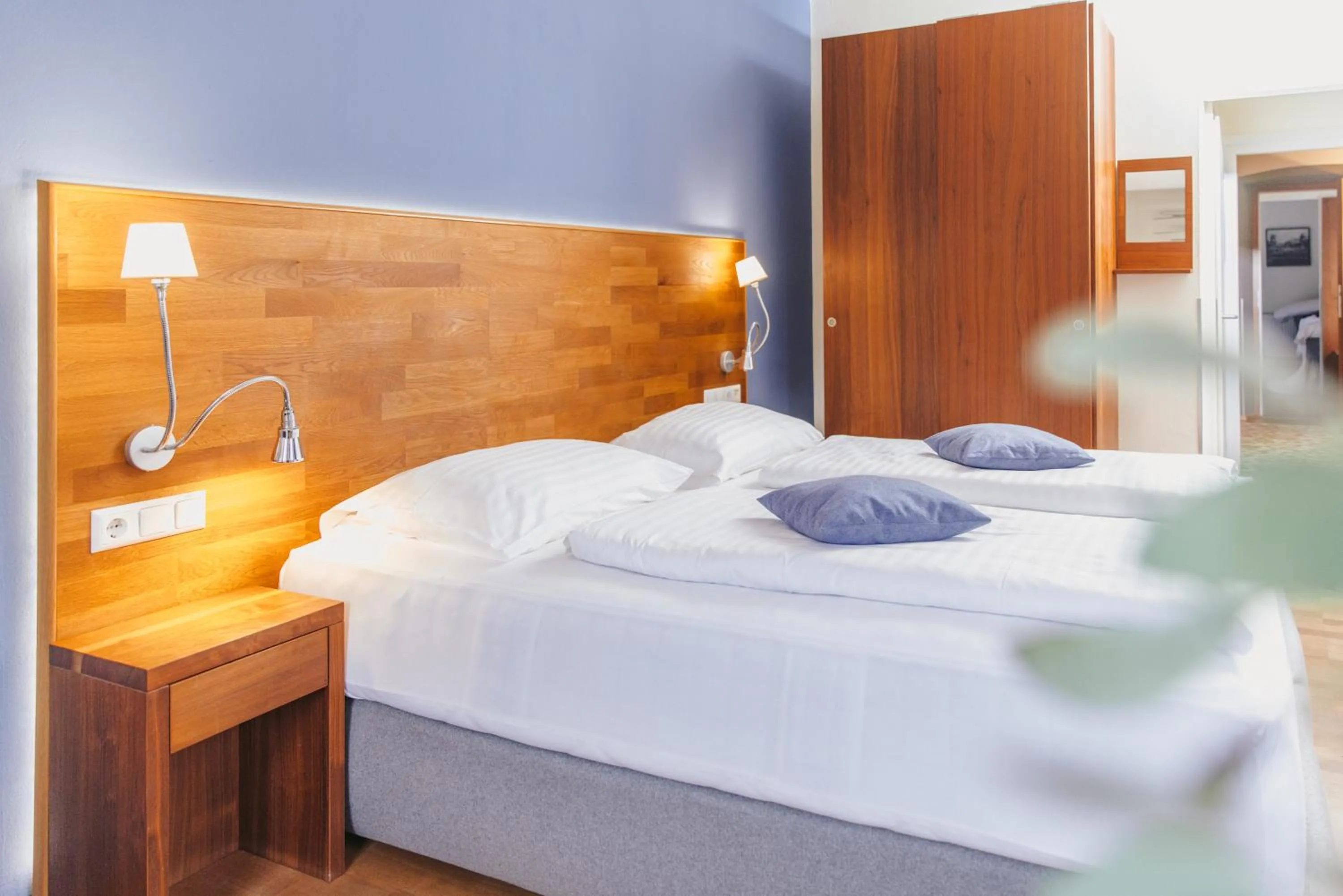 Bedroom, Bed in Hotel Kaiserhof