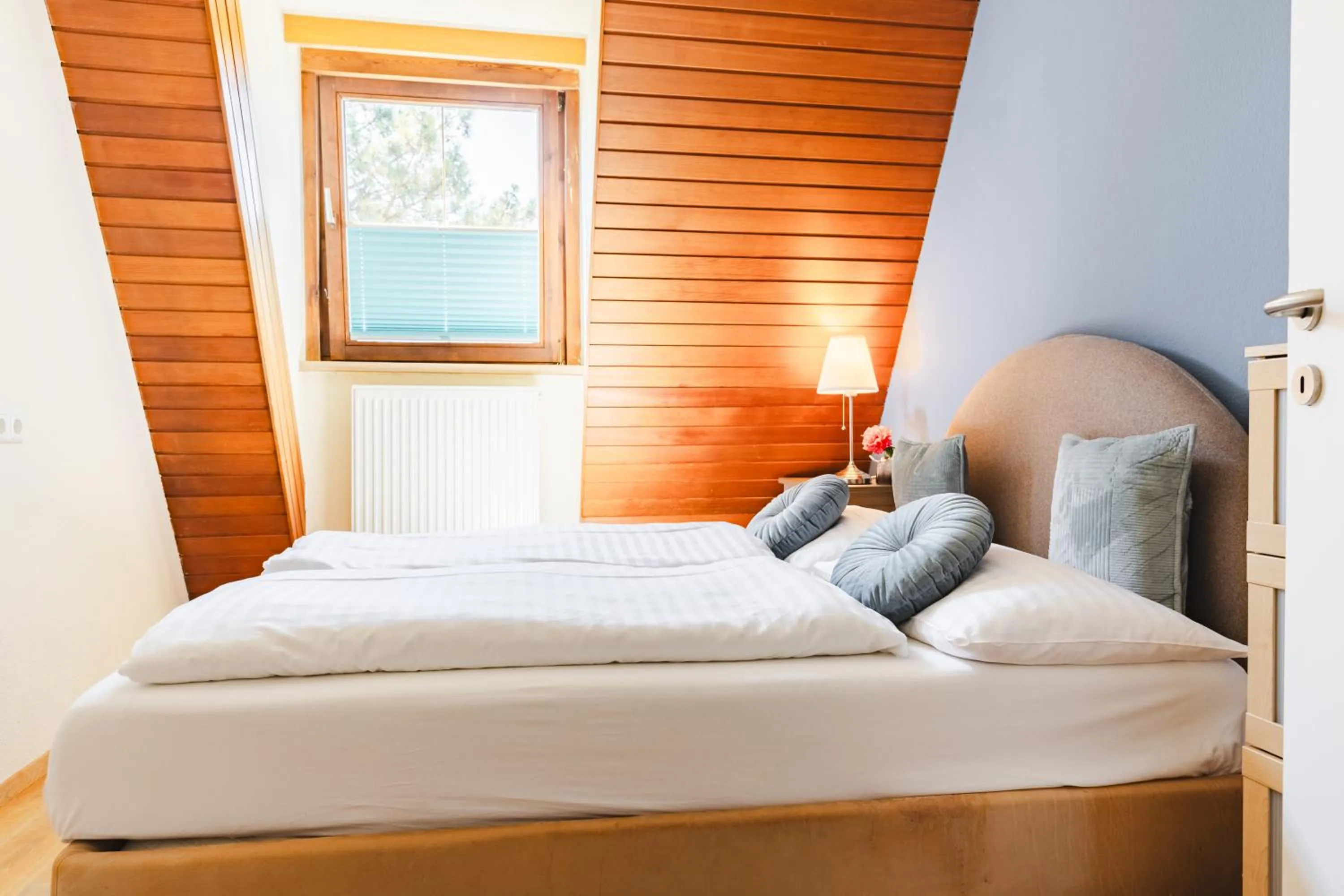 Bedroom, Bed in Hotel Kaiserhof