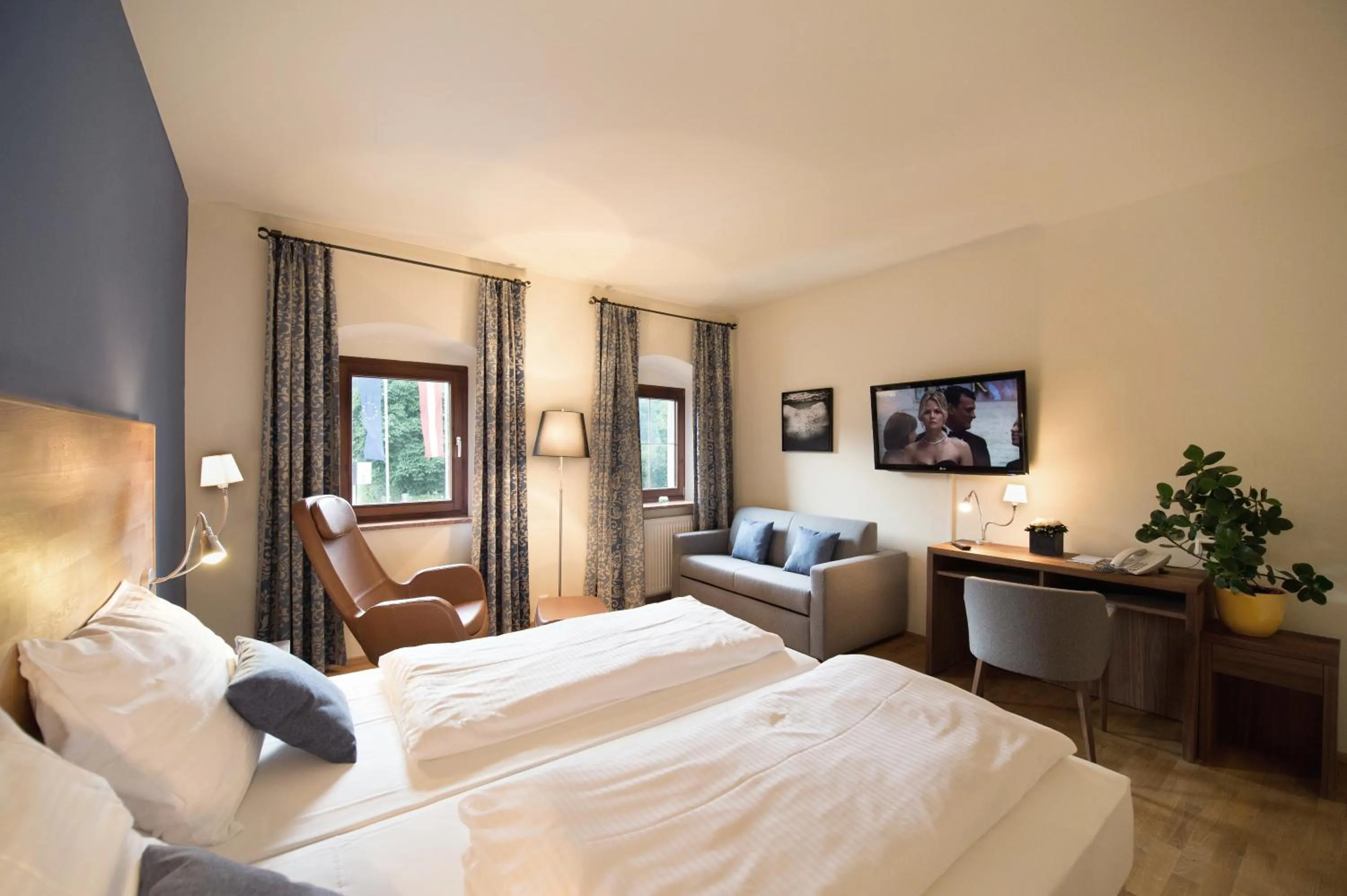 Bed in Hotel Kaiserhof