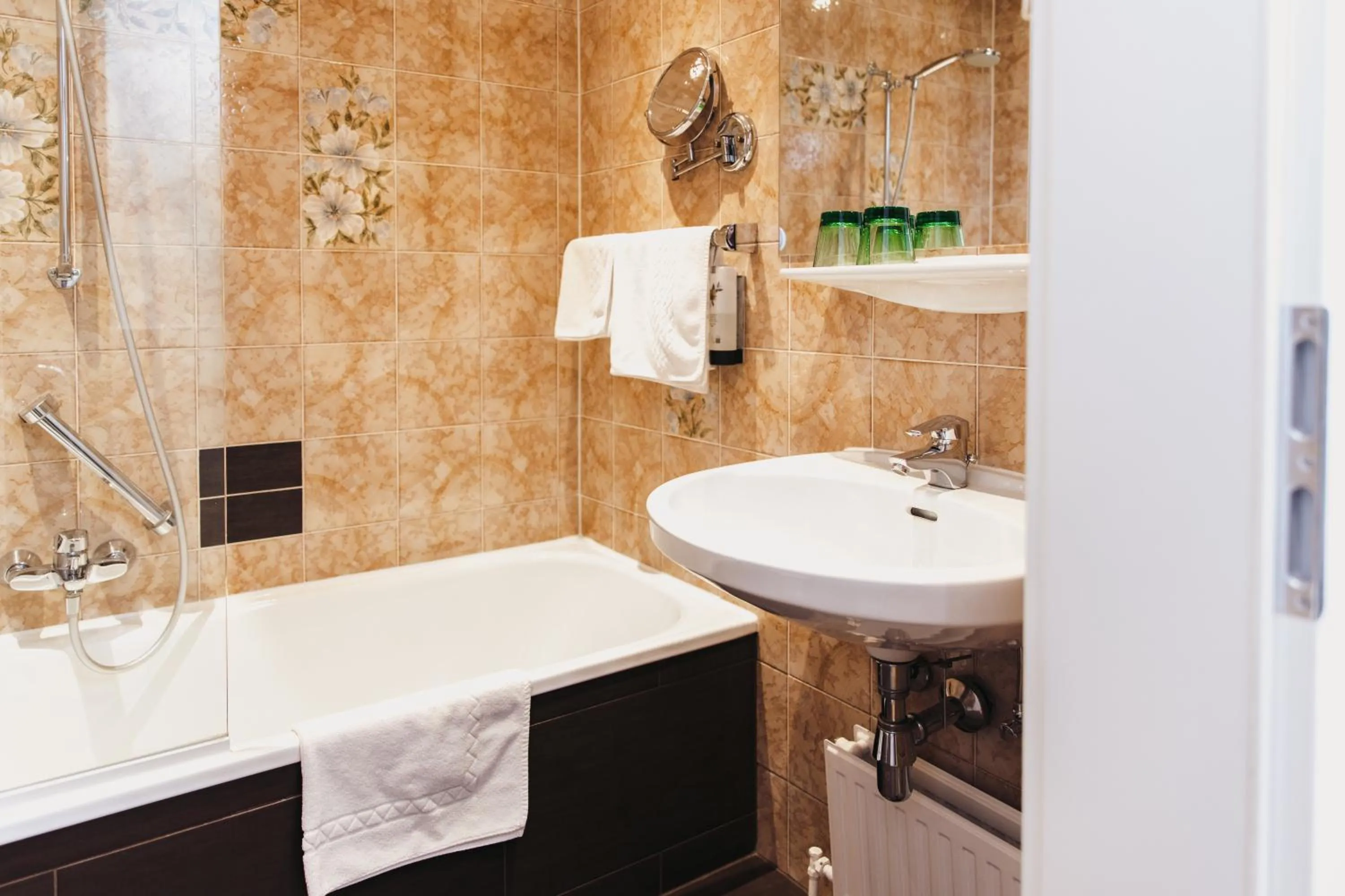 Bathroom in Hotel Kaiserhof