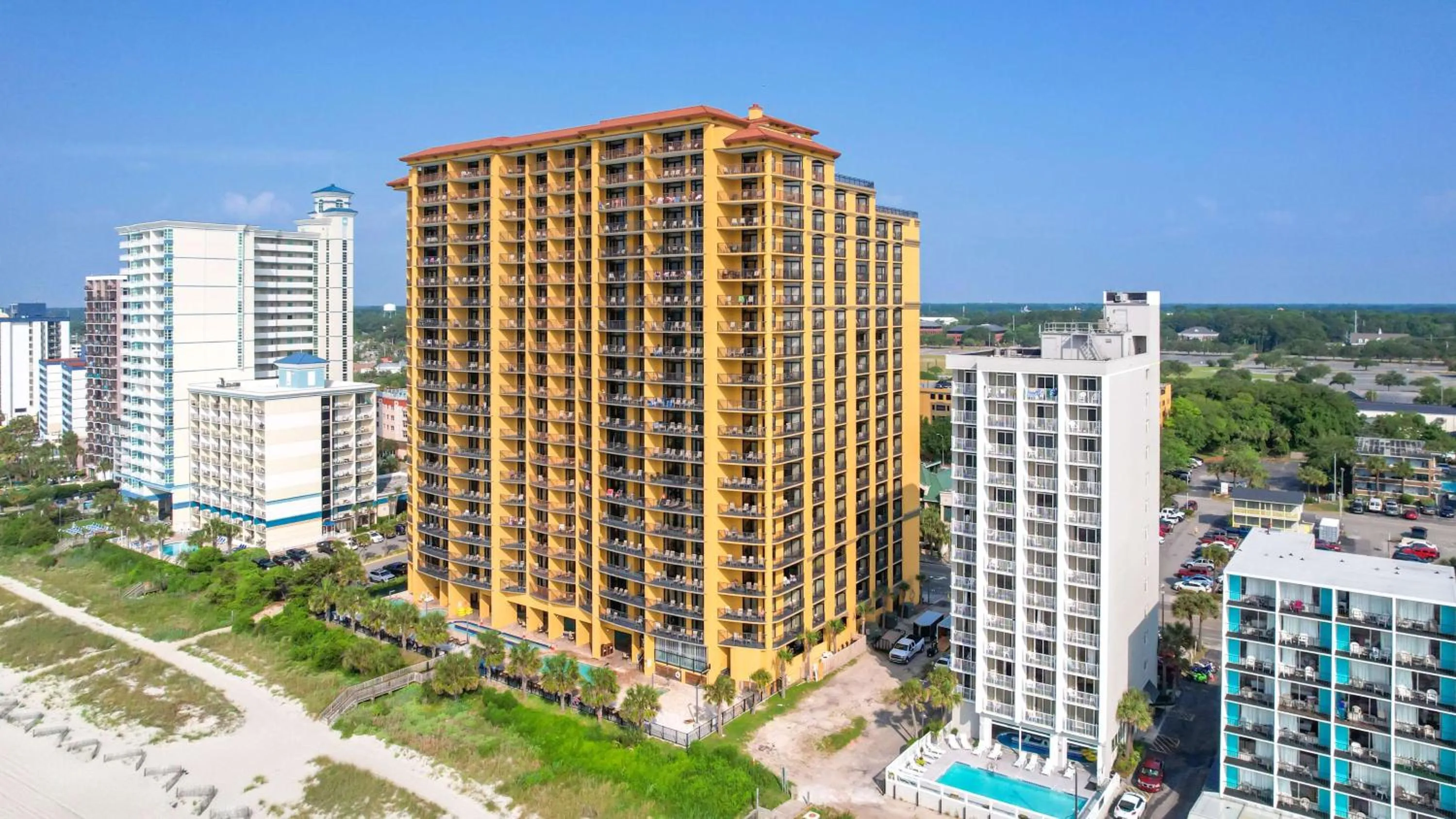 Property building in Hilton Grand Vacations Club Anderson Ocean Myrtle Beach