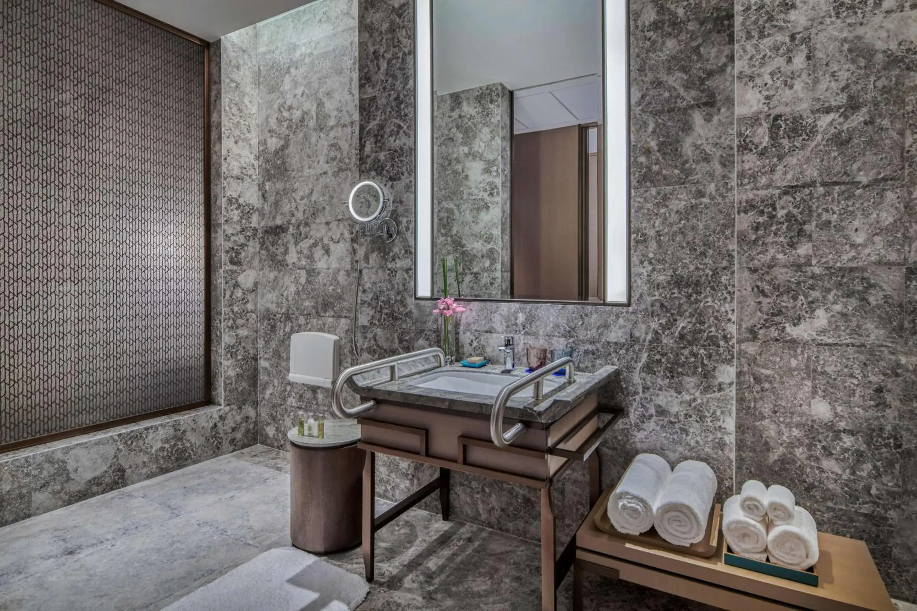 Bathroom in Hilton Shanghai Fengxian Bathroom in Hilton Shanghai Fengxian