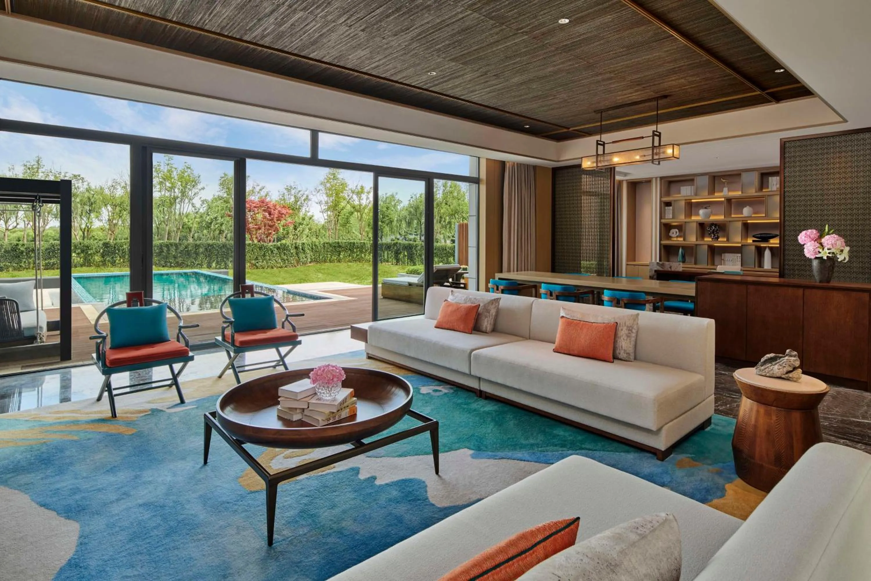 Living room in Hilton Shanghai Fengxian