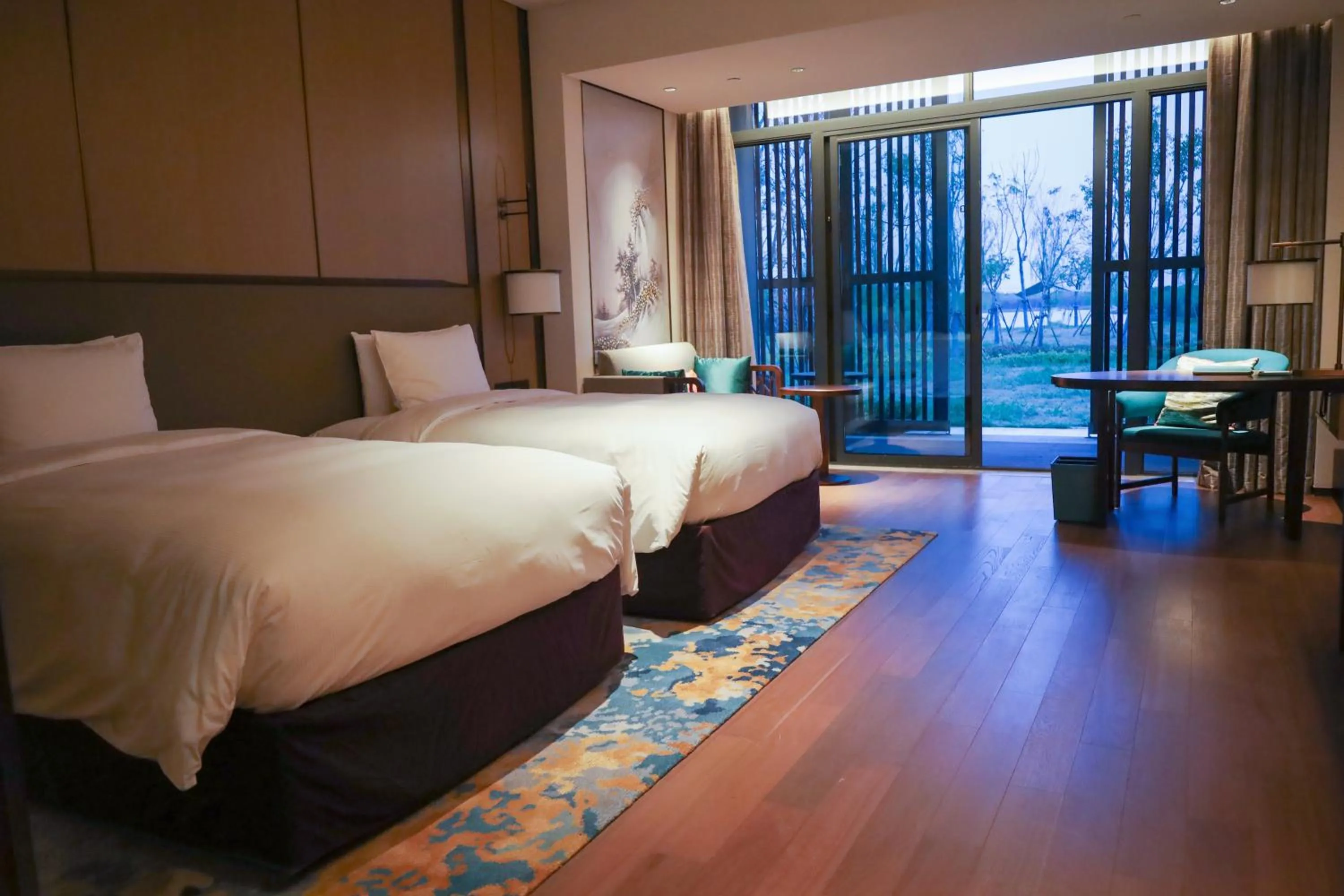 Bedroom, Bed in Hilton Shanghai Fengxian