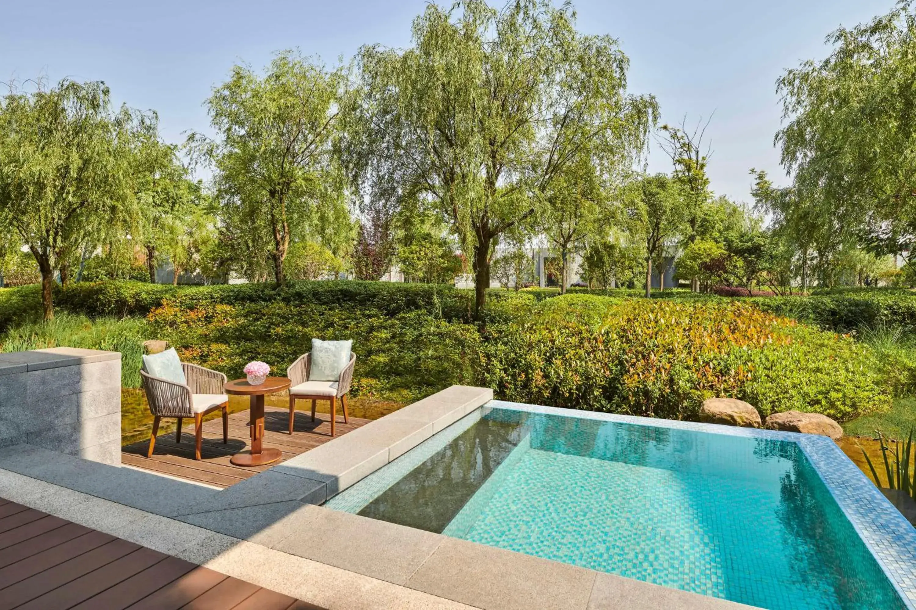 Executive Suite with Plunge Pool in Hilton Shanghai Fengxian Executive Suite with Plunge Pool in Hilton Shanghai Fengxian