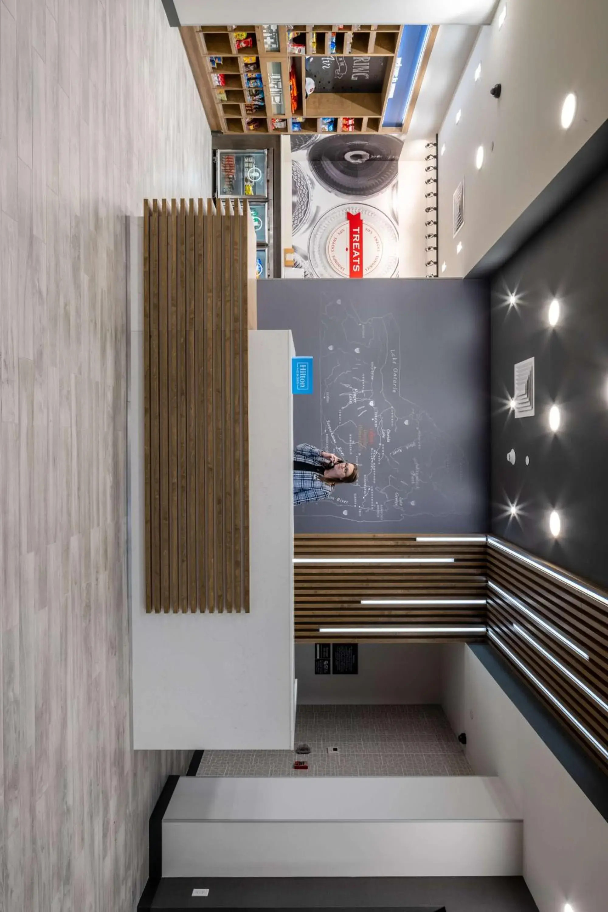 Lobby or reception in Hampton Inn by Hilton Verona at Turning Stone Lobby or reception in Hampton Inn by Hilton Verona at Turning Stone