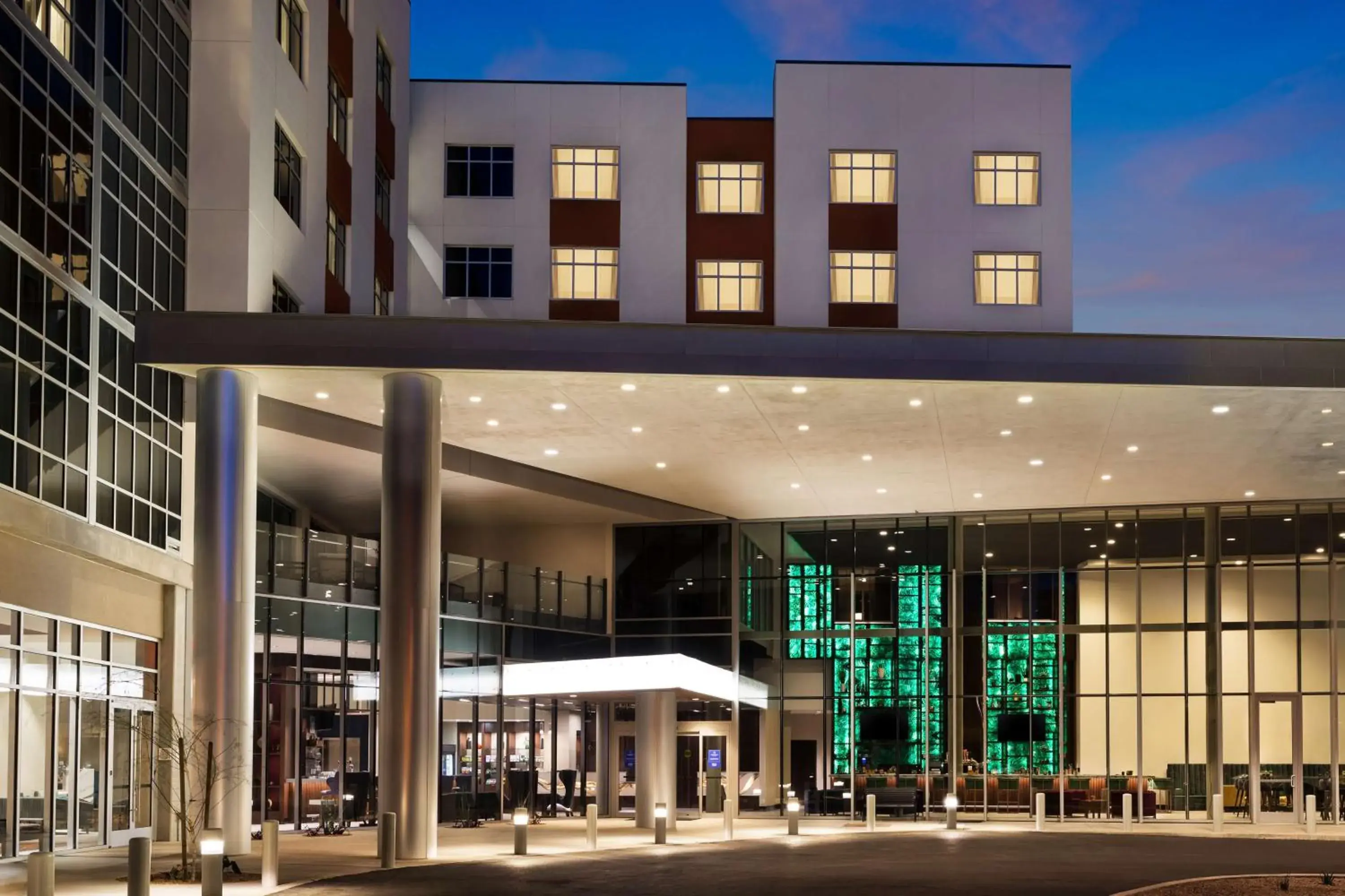 Property building in Doubletree By Hilton Tucson Downtown Convention Center Property building in Doubletree By Hilton Tucson Downtown Convention Center