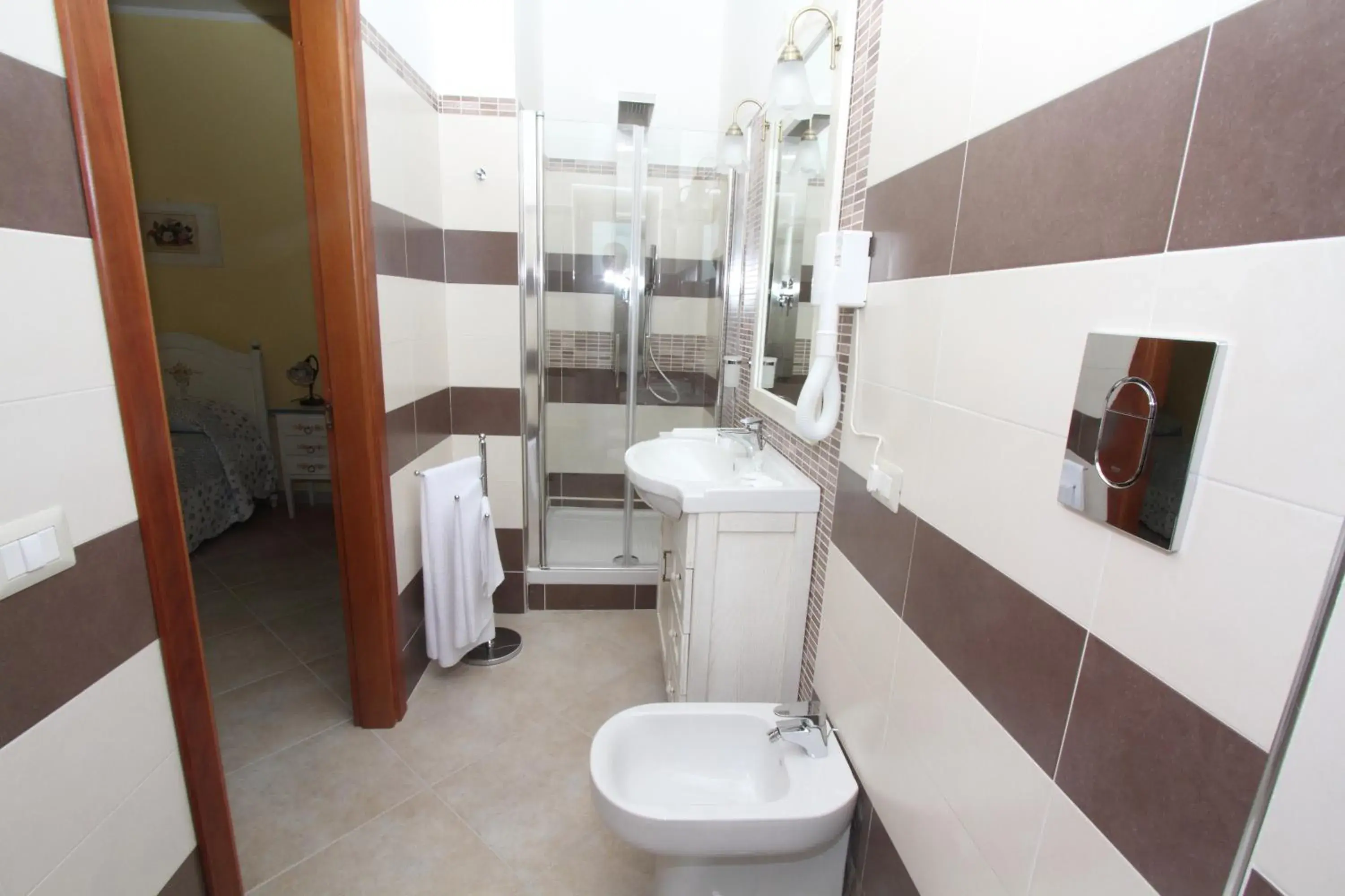Single Room in Azienda Agrituristica La Tenuta del Falco Single Room in Azienda Agrituristica La Tenuta del Falco