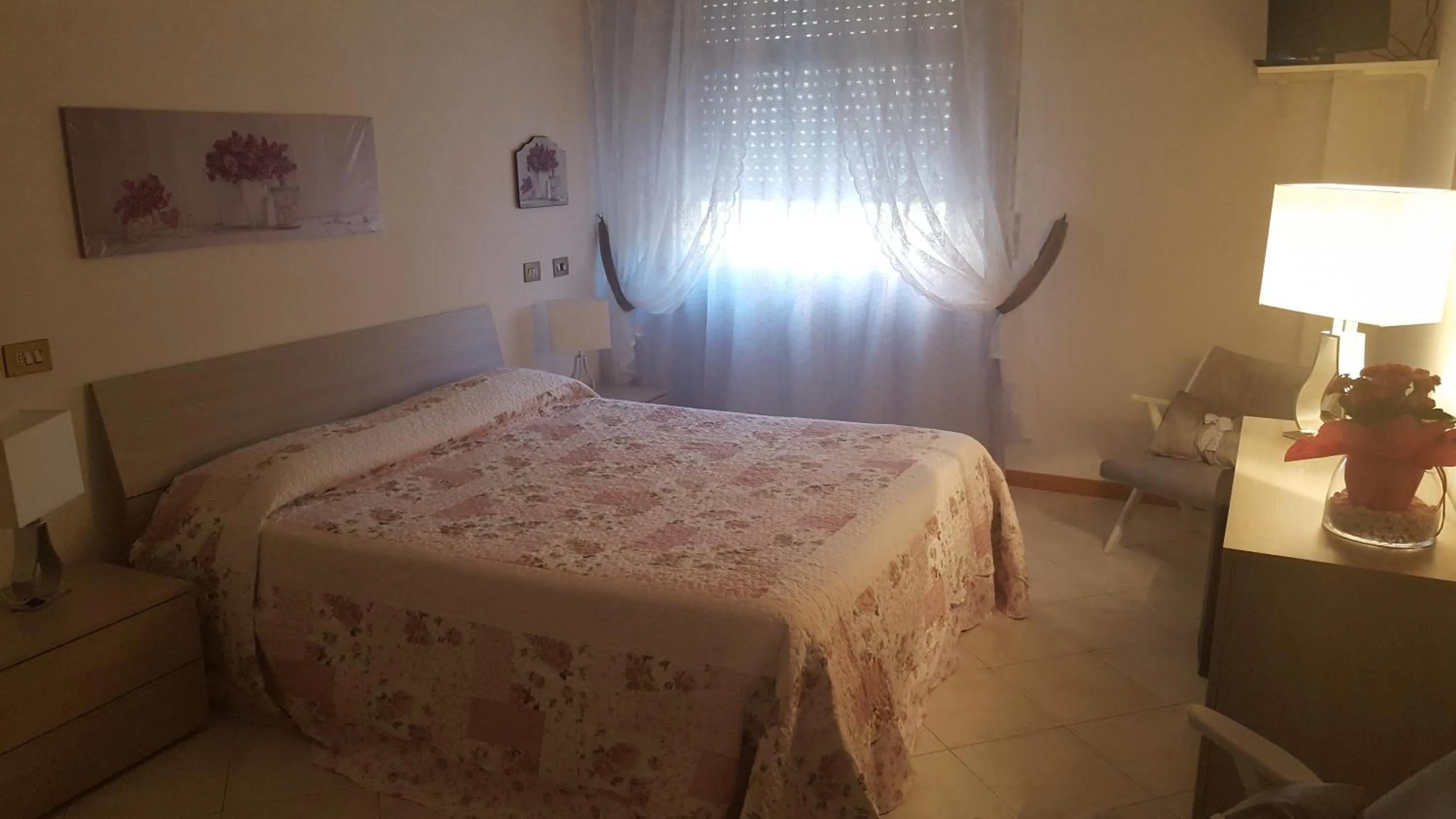 Decorative detail in Hotel President