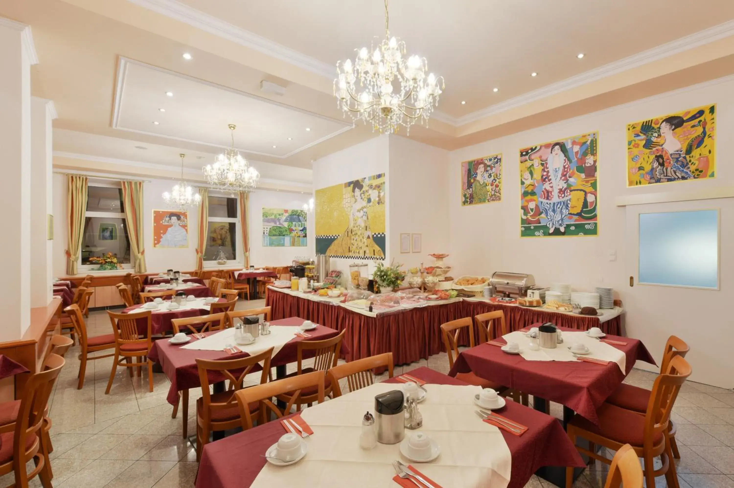 Restaurant/places to eat in Garten- und Kunsthotel Gabriel City Restaurant/places to eat in Garten- und Kunsthotel Gabriel City