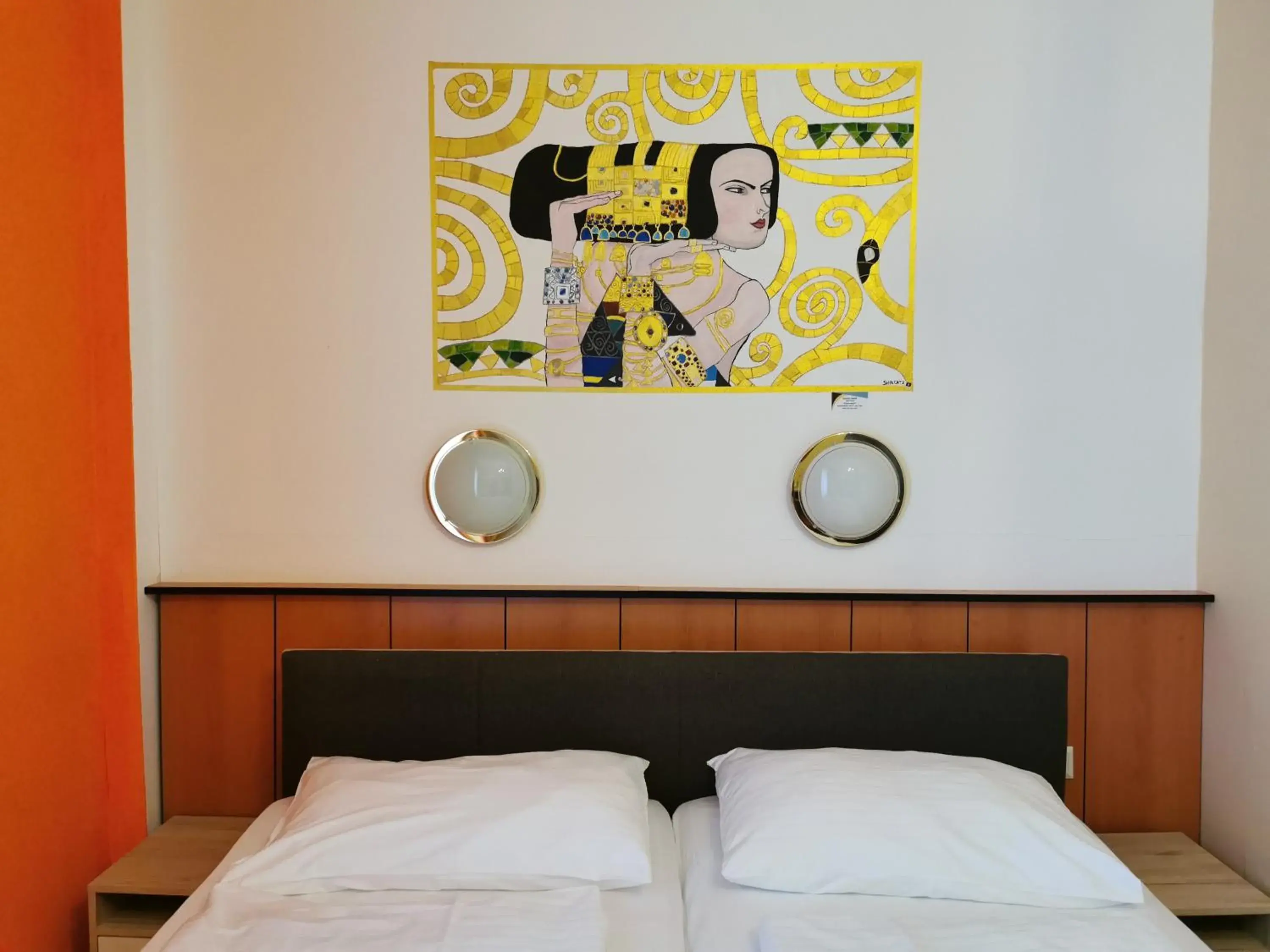 Bed in Garten- und Kunsthotel Gabriel City Bed in Garten- und Kunsthotel Gabriel City