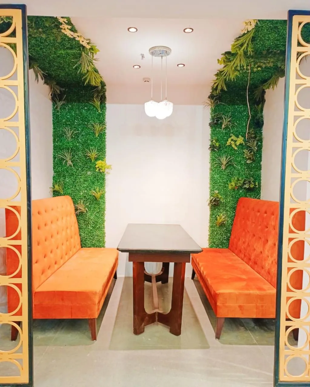Seating area in Clarks Inn Express, Jammu