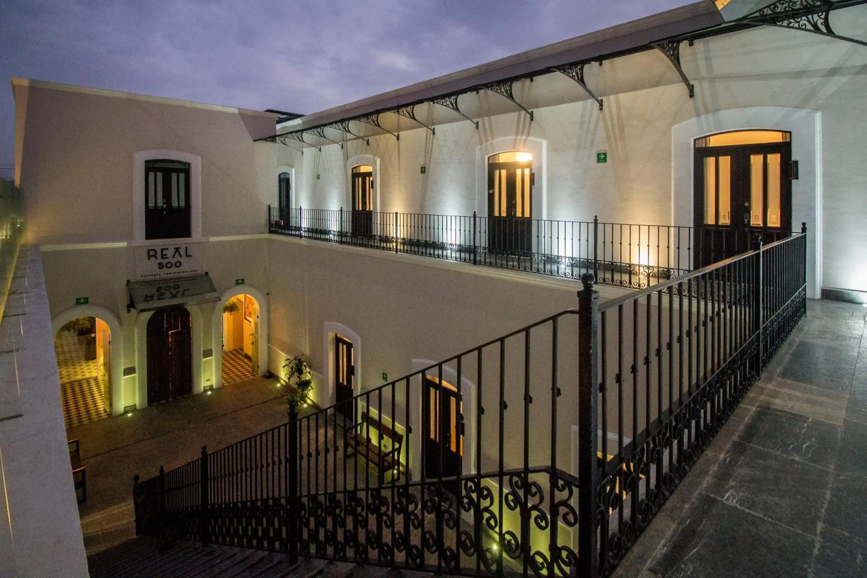 Hotel Business Real 500 Hotel Business Real 500