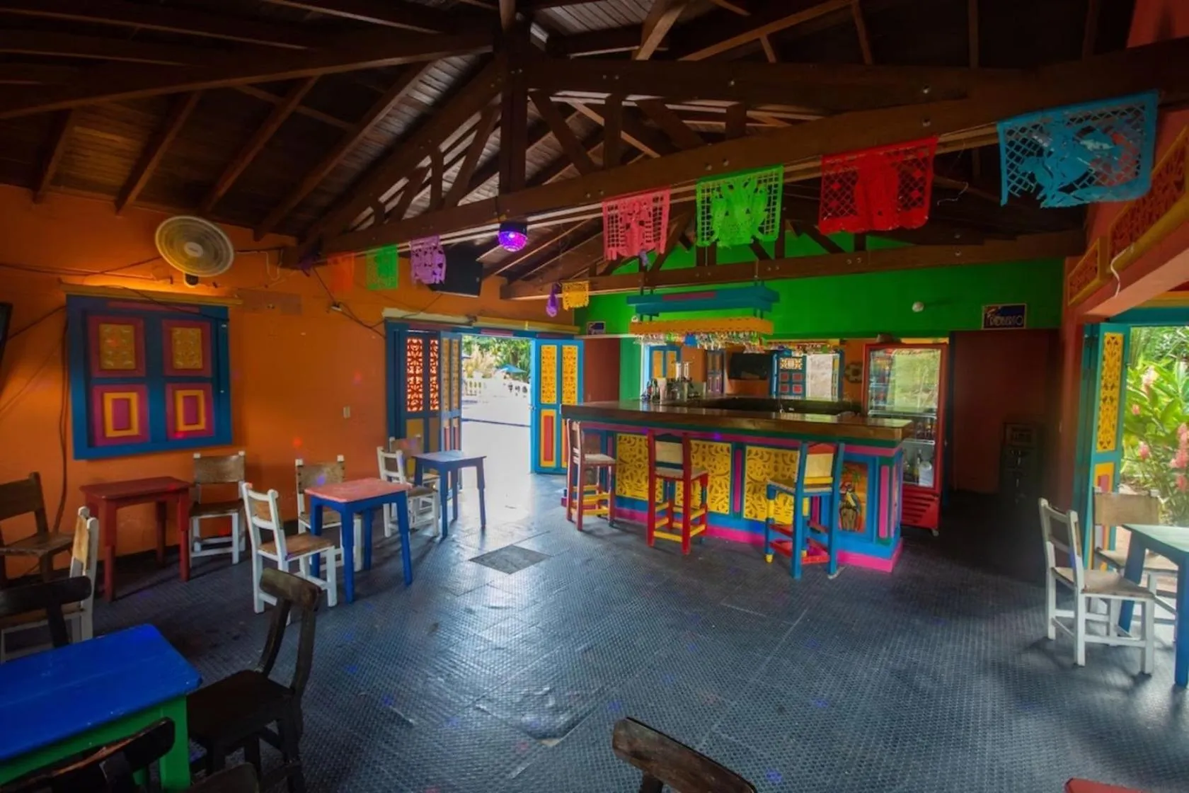 Evening entertainment in Hotel Posada San Sebastian