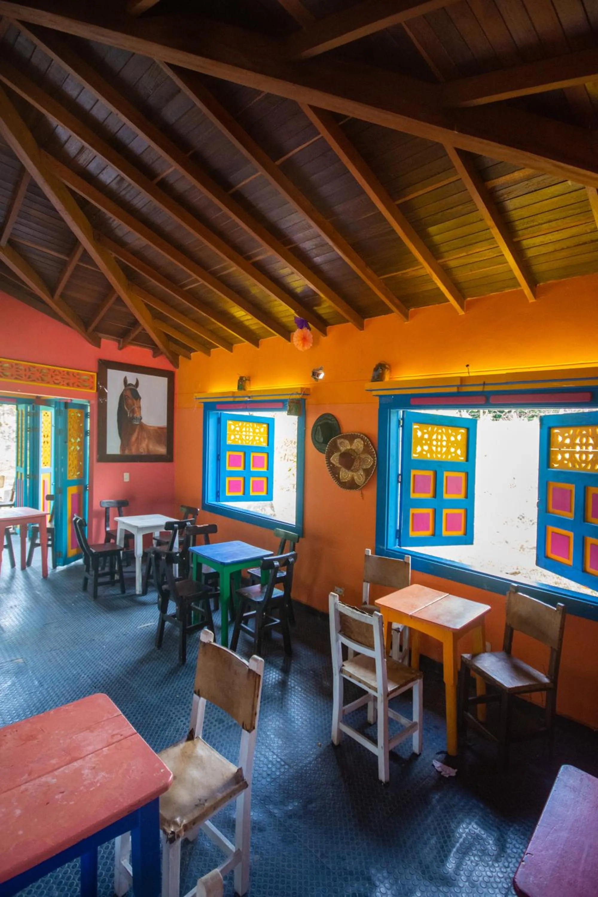 Restaurant/places to eat in Hotel Posada San Sebastian