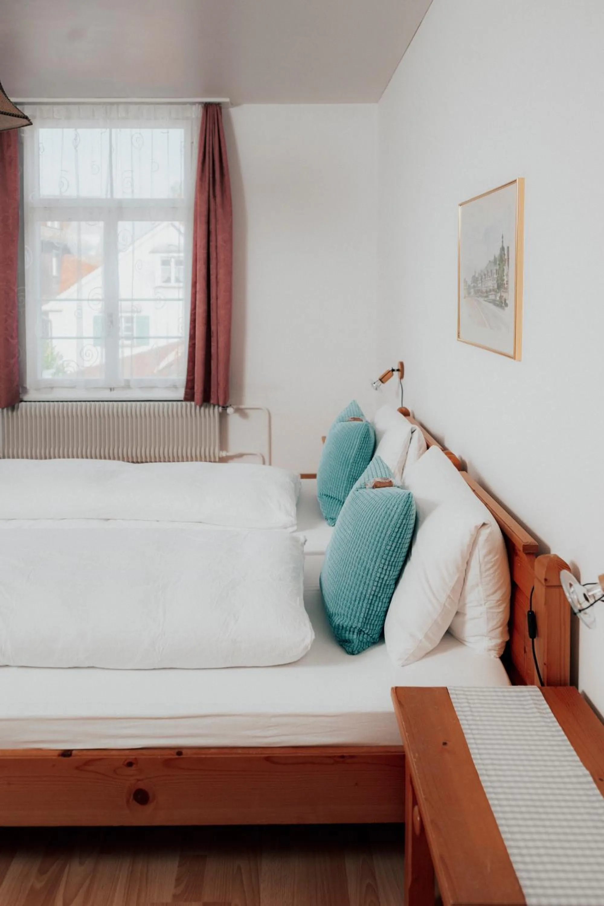 Bed in Hotel Krone Gais