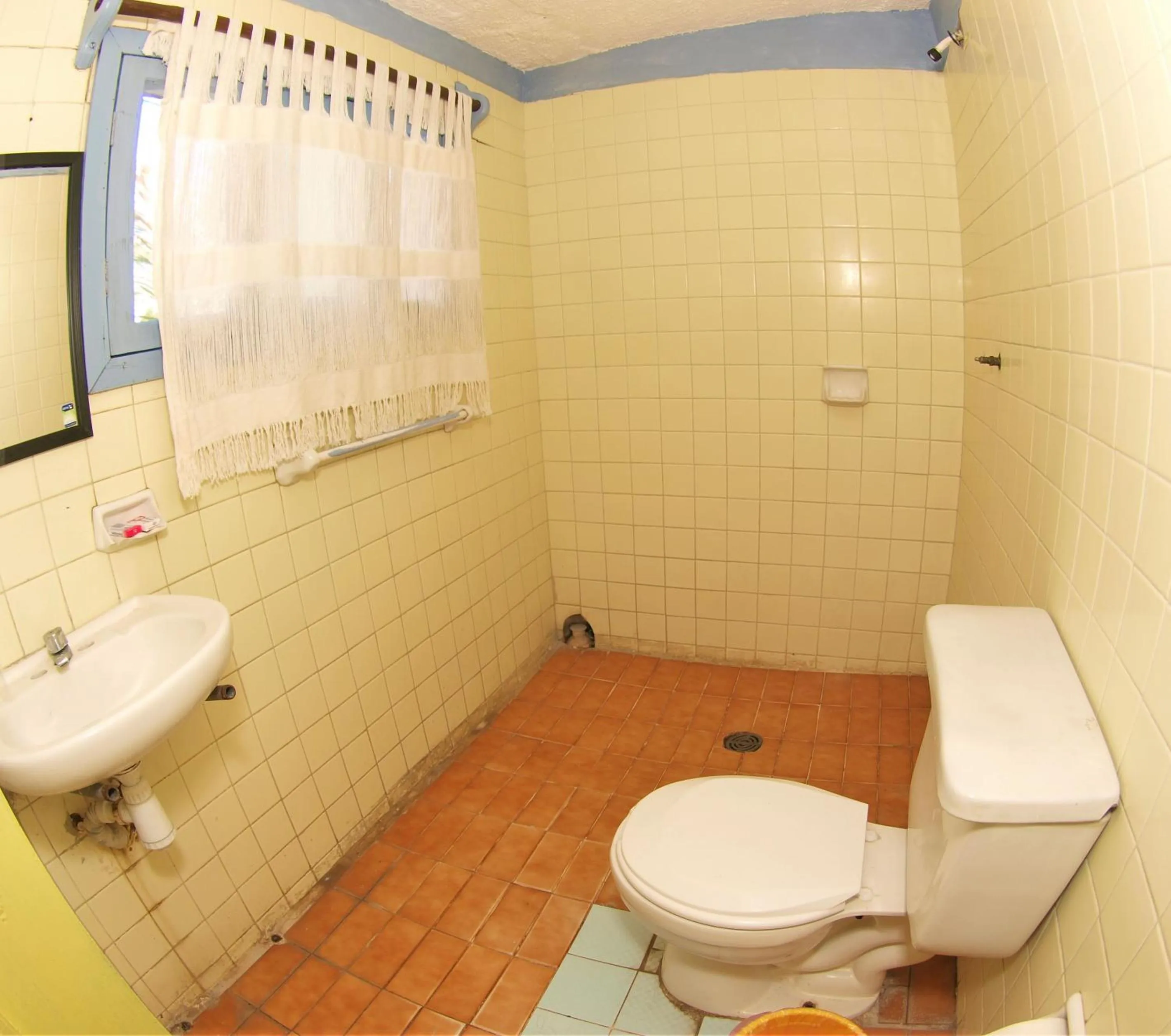 Bathroom in Hotel El Paraíso