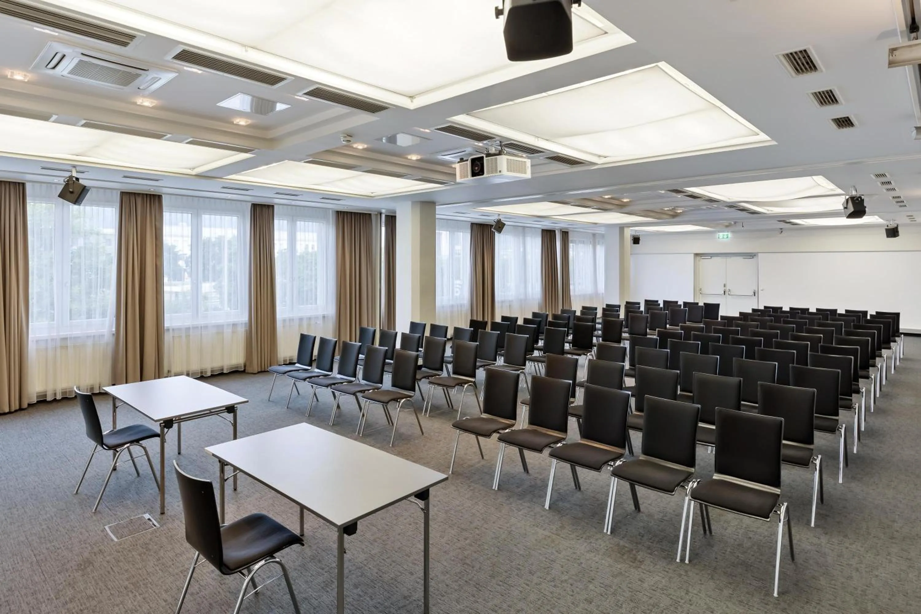 Meeting/conference room in Austria Trend Hotel Europa Graz Hauptbahnhof