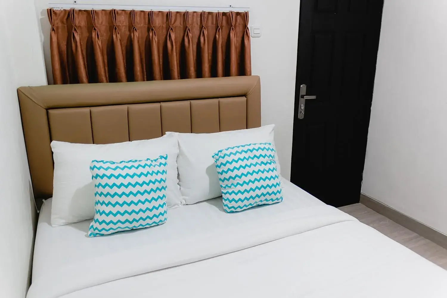 Bedroom, Bed in Social Hub by TwoSpaces Bedroom, Bed in Social Hub by TwoSpaces