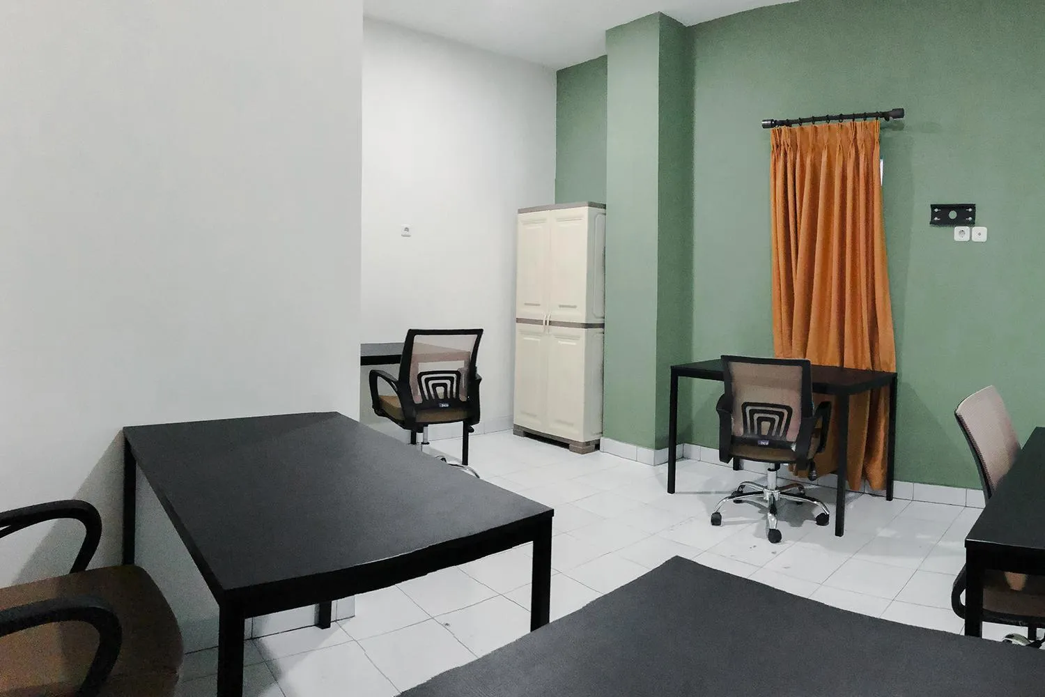 Business facilities in Social Hub by TwoSpaces