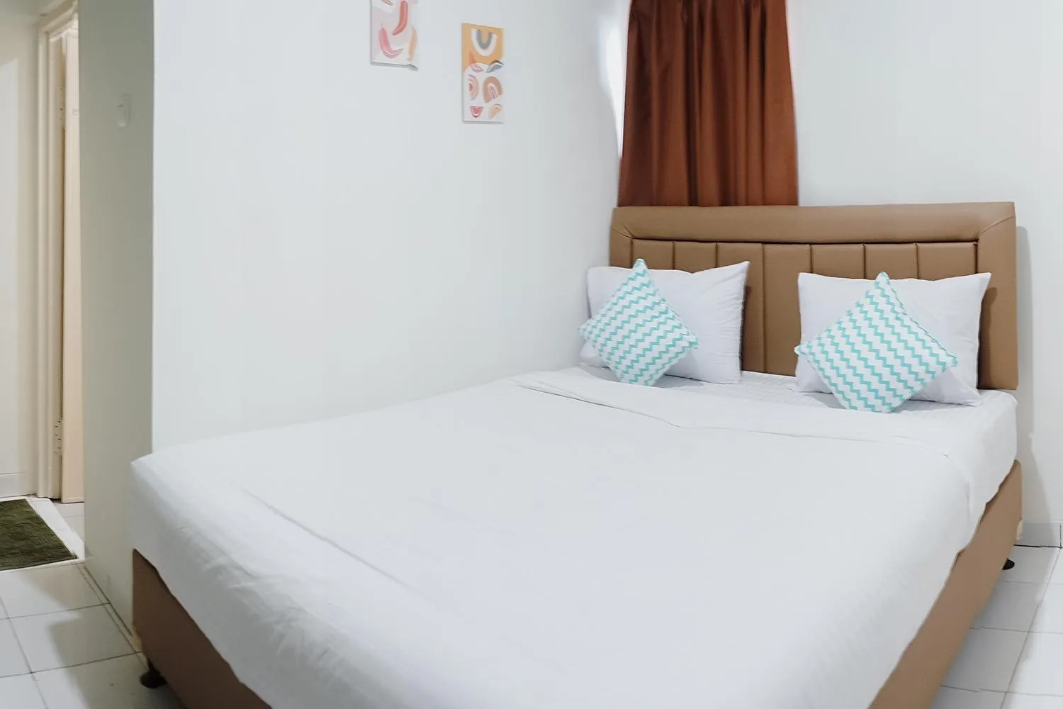 Bed in Social Hub by TwoSpaces