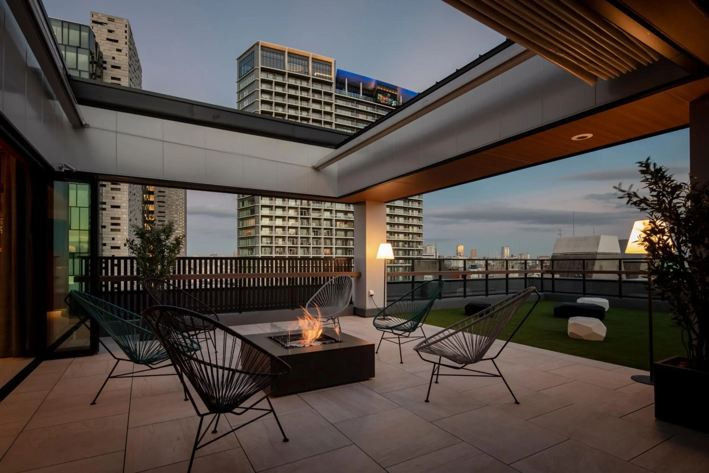 Garden view in Tokyu Stay Shinjuku Eastside Garden view in Tokyu Stay Shinjuku Eastside