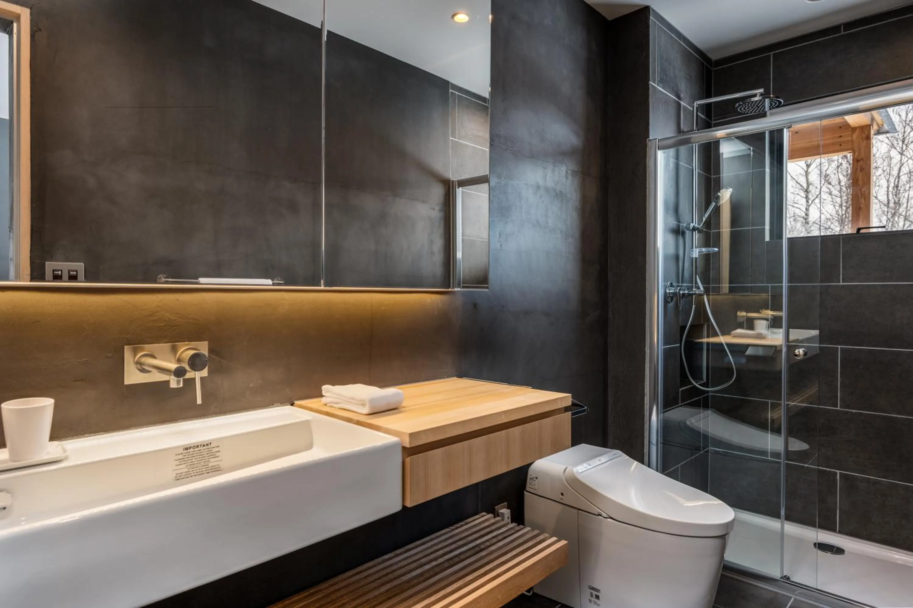 Bathroom in Foxwood B by H2 Life