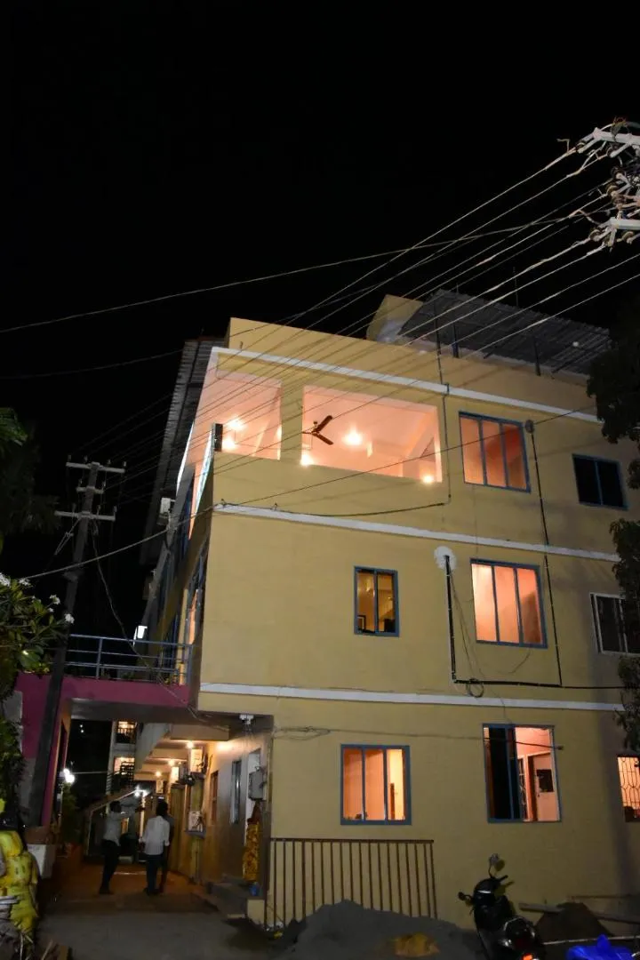 Property building in Hotel Rajeshwar