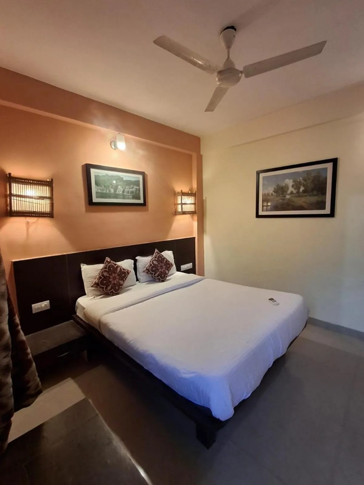 Bed in Hotel Rajeshwar