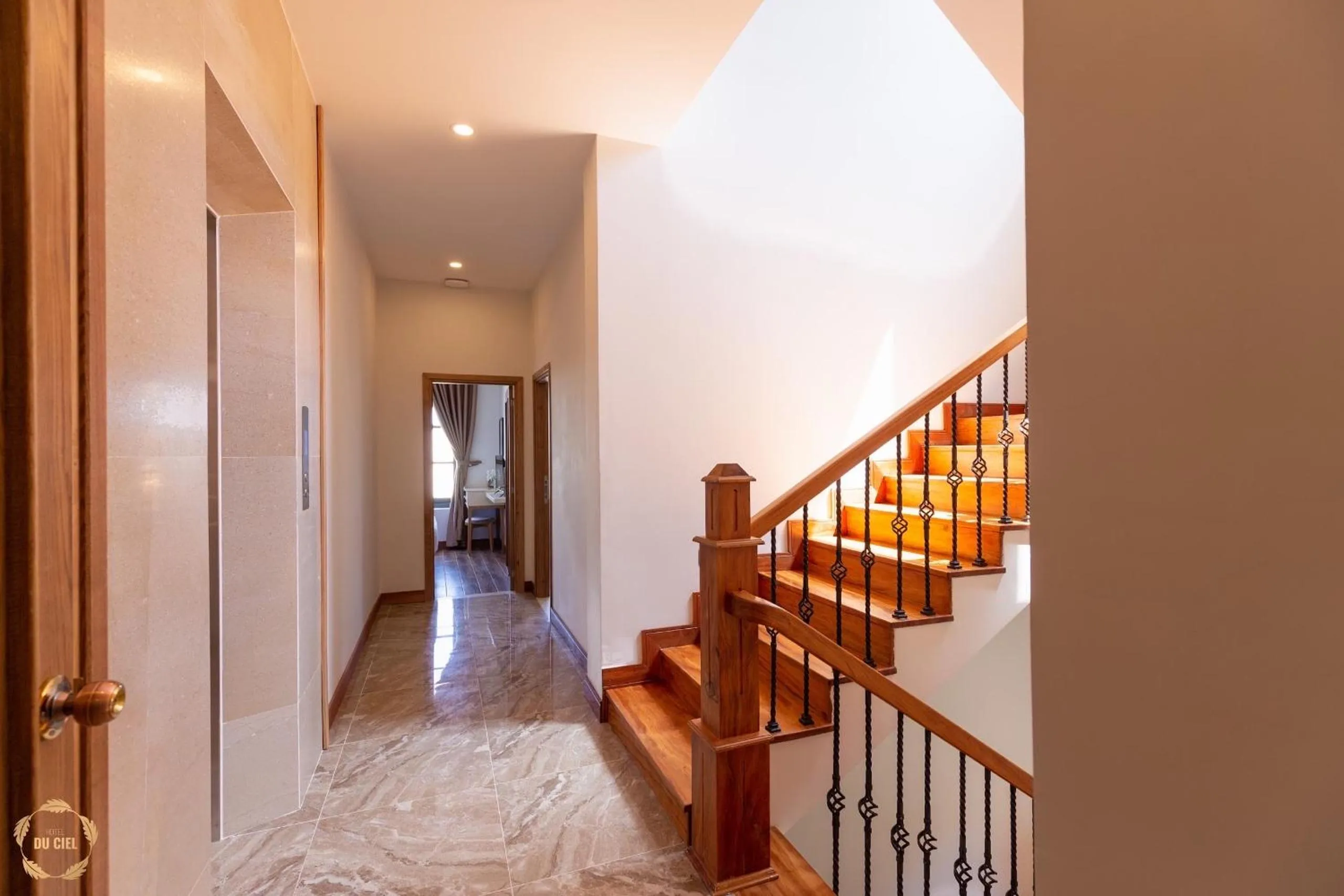 Property building in Hotel Du Ciel