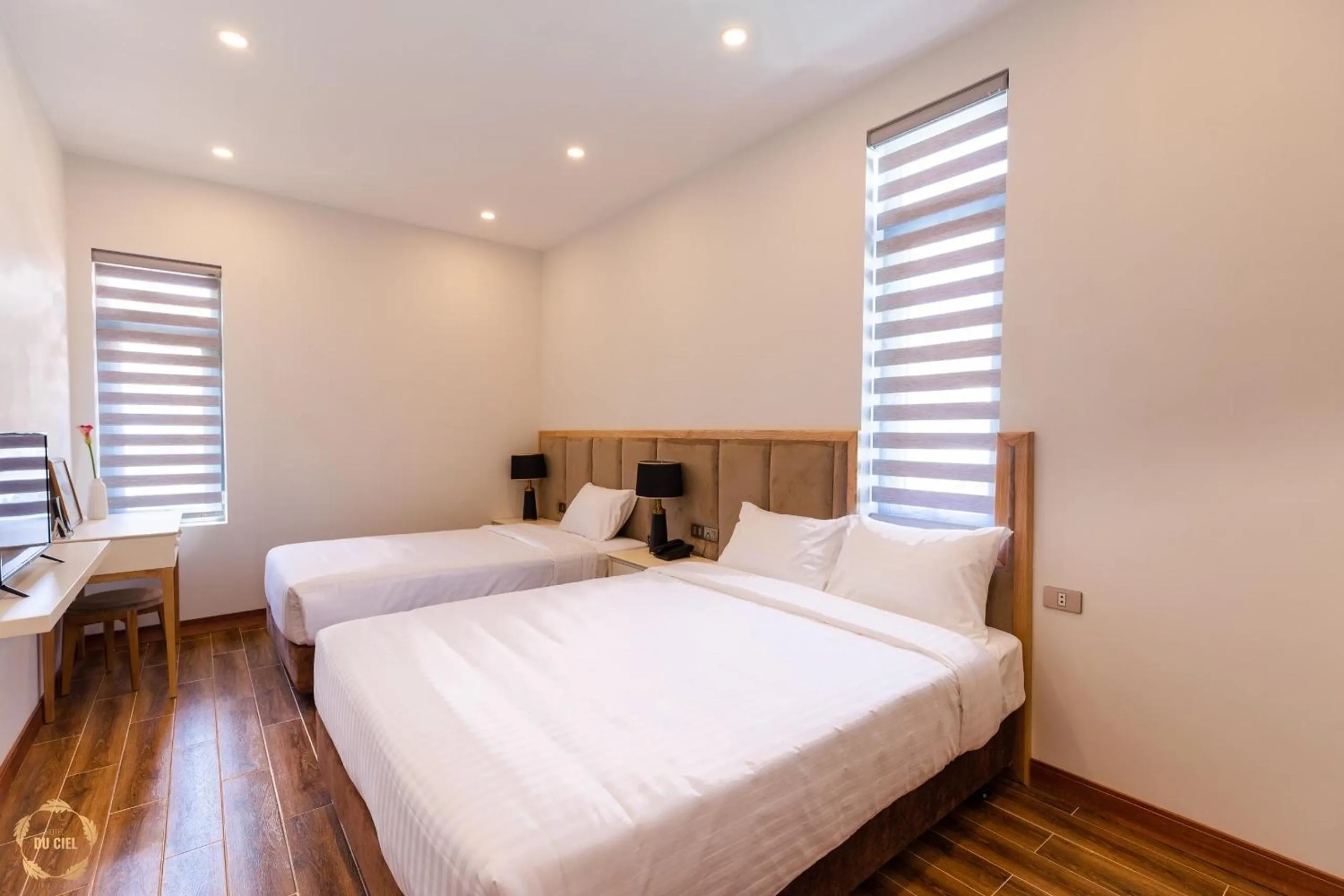 Photo of the whole room, Bed in Hotel Du Ciel