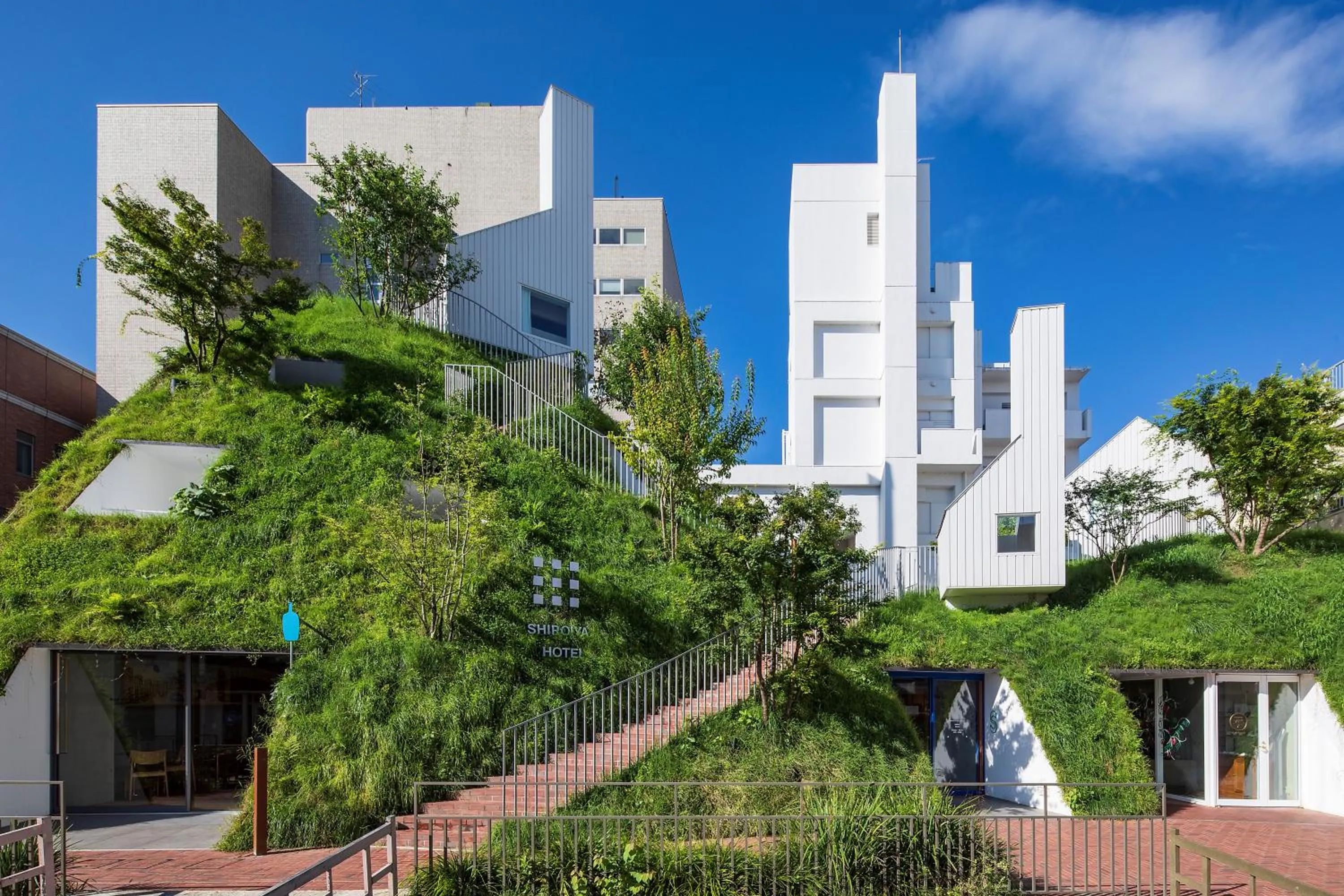 Property building in SHIROIYA HOTEL