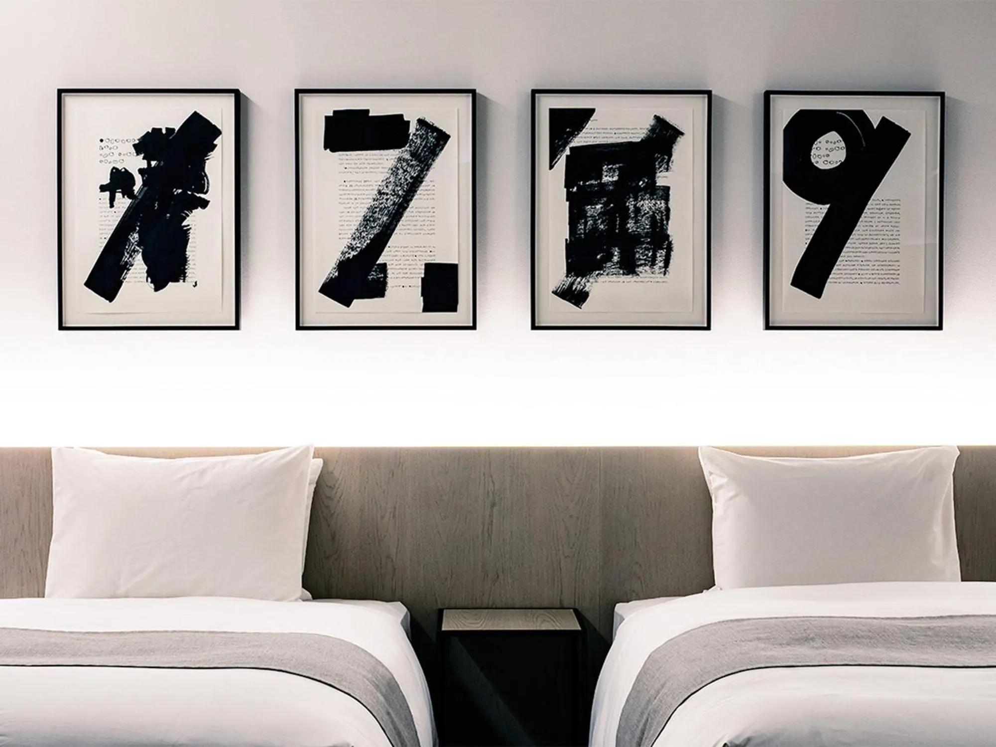 Decorative detail, Bed in SHIROIYA HOTEL