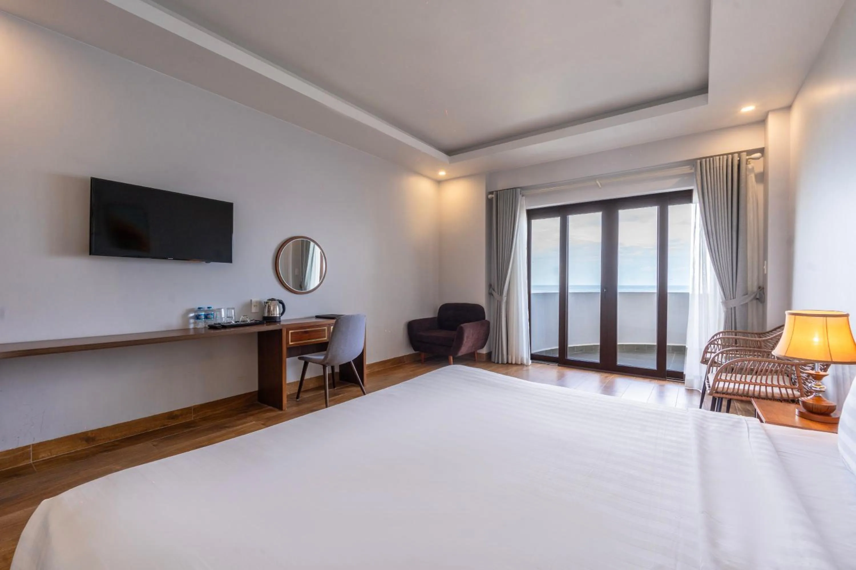 Bed in Maris Beach Hotel Phu Quoc