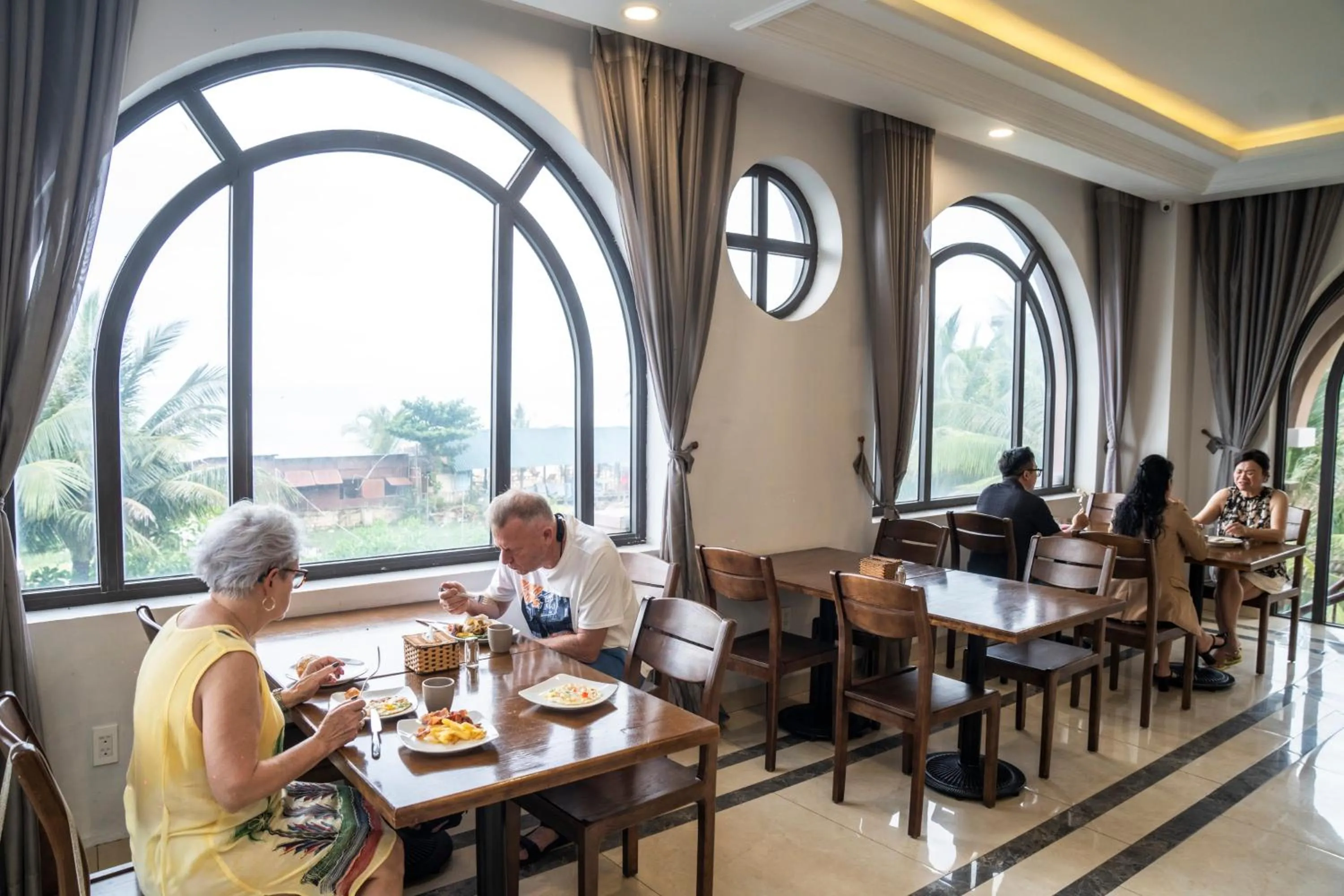 Restaurant/places to eat in Maris Beach Hotel Phu Quoc