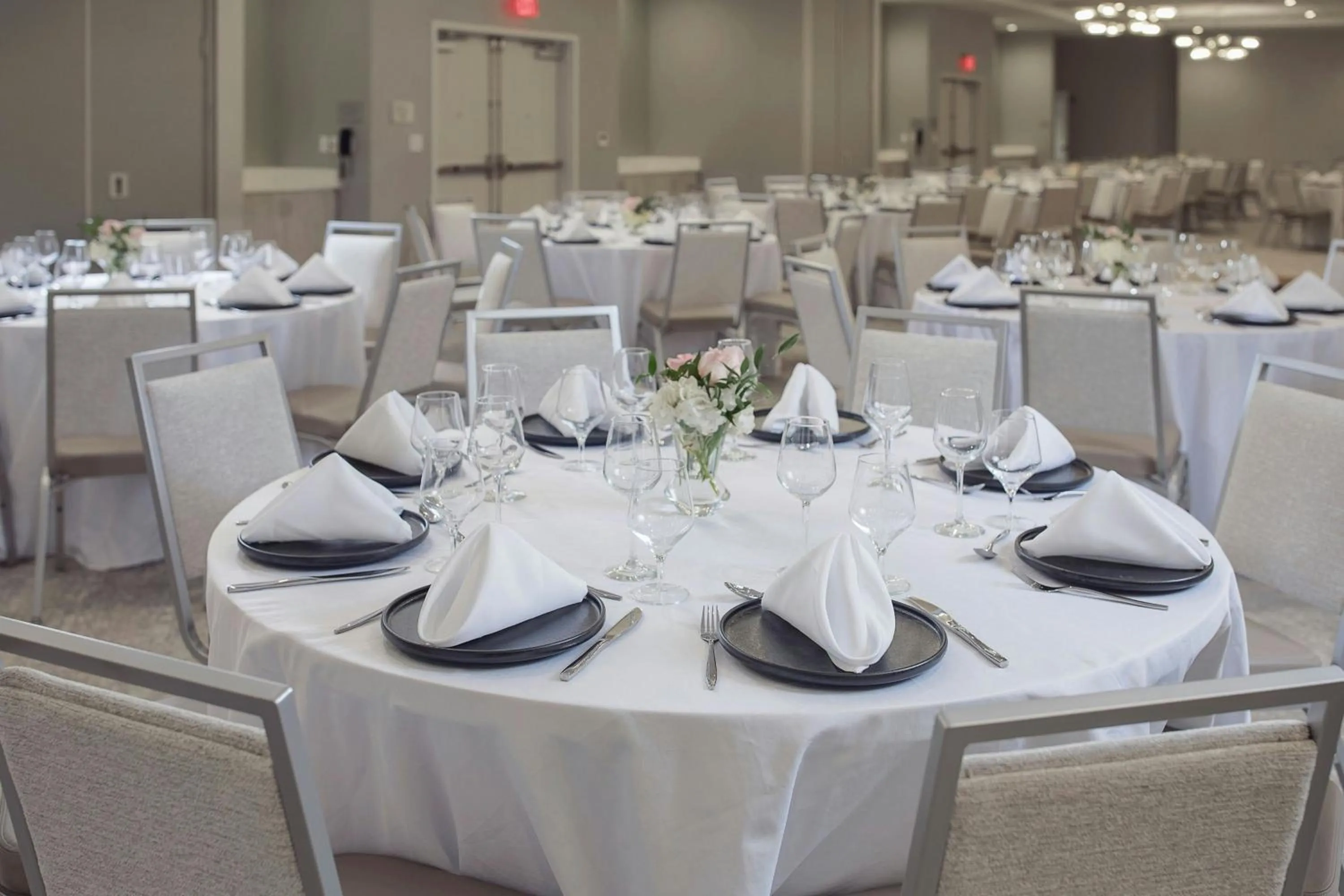Banquet/Function facilities in Courtyard Amelia Island