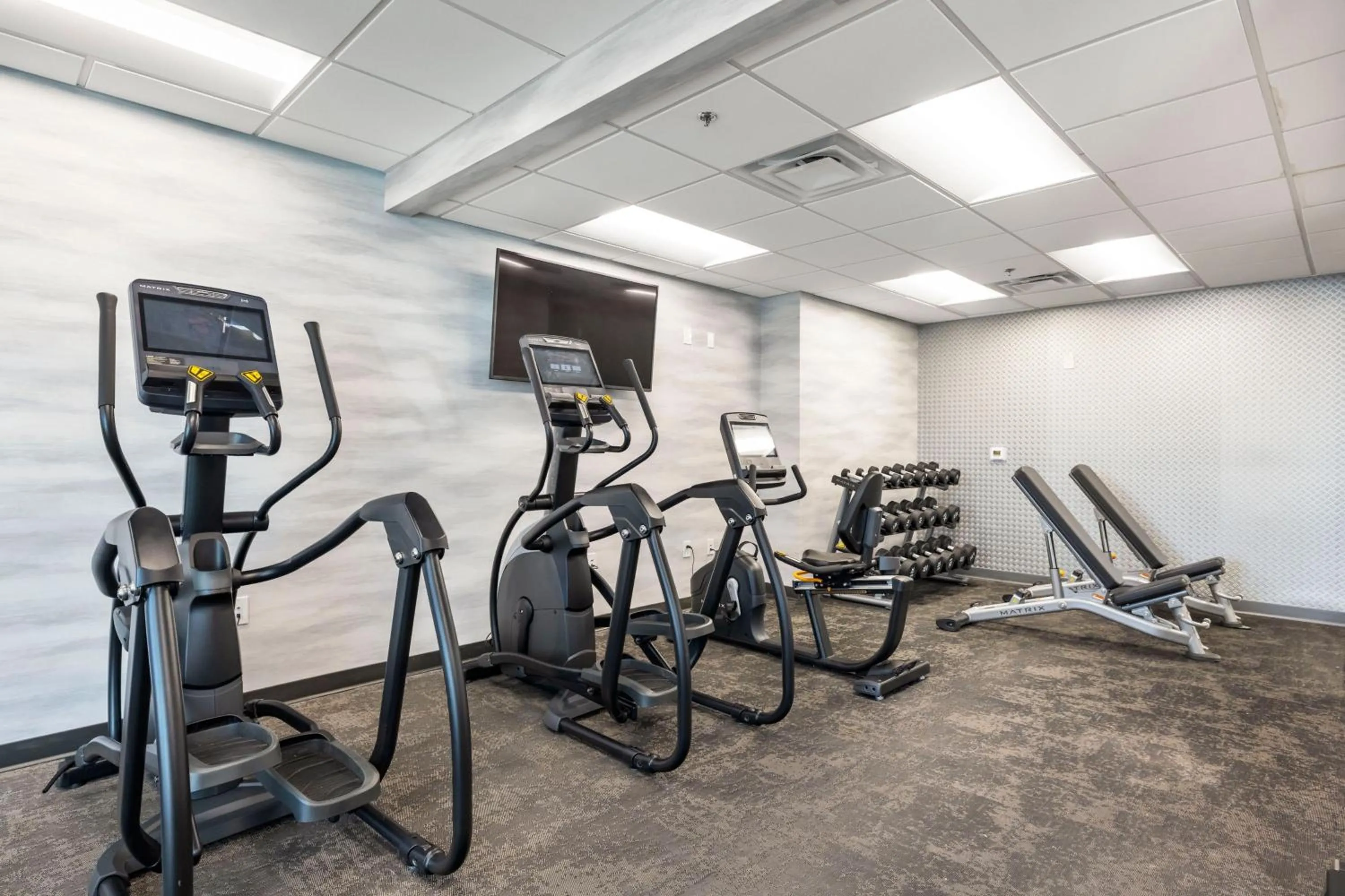 Fitness centre/facilities in Fairfield by Marriott Inn & Suites San Francisco Airport Oyster Point Area