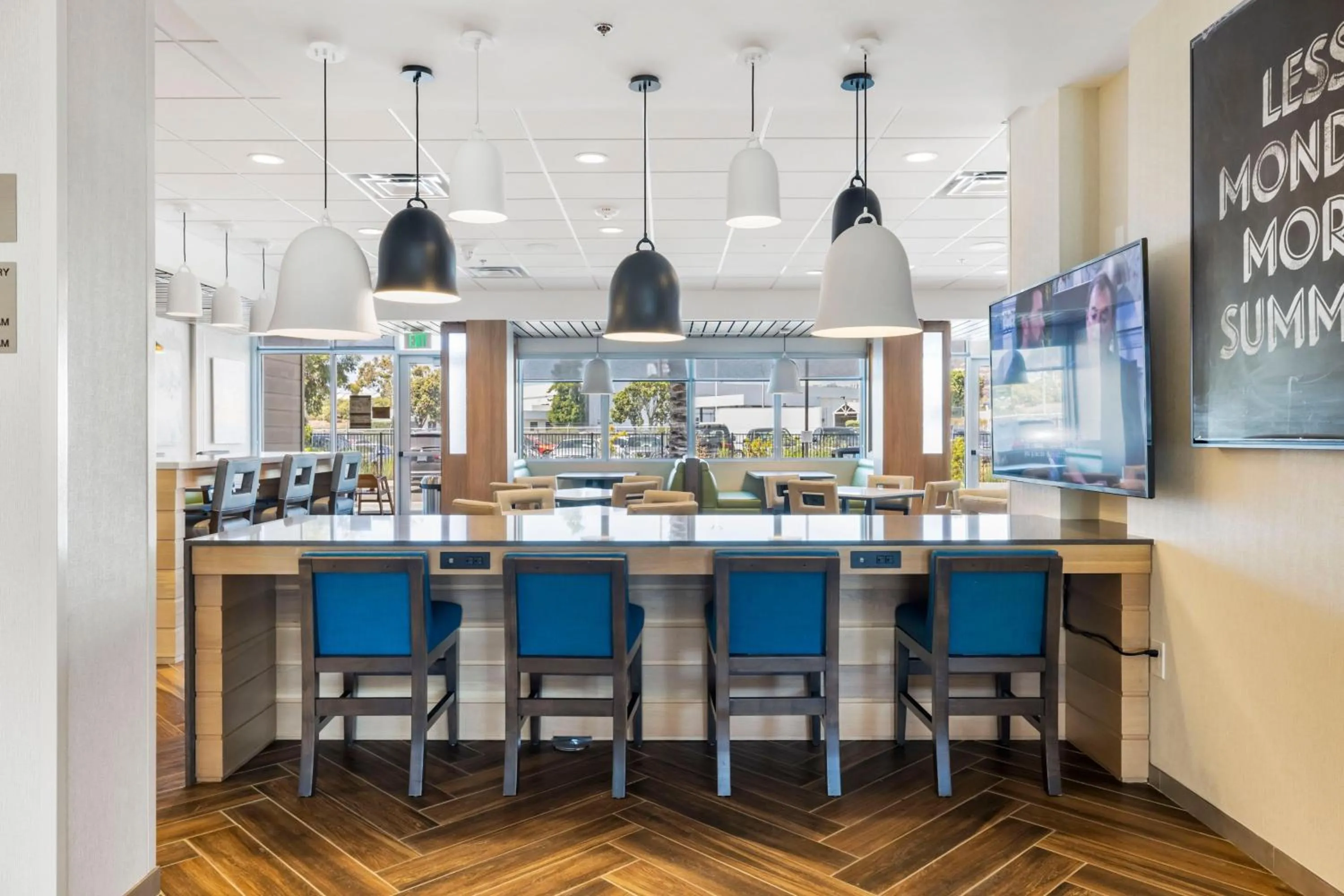 Breakfast in Fairfield by Marriott Inn & Suites San Francisco Airport Oyster Point Area