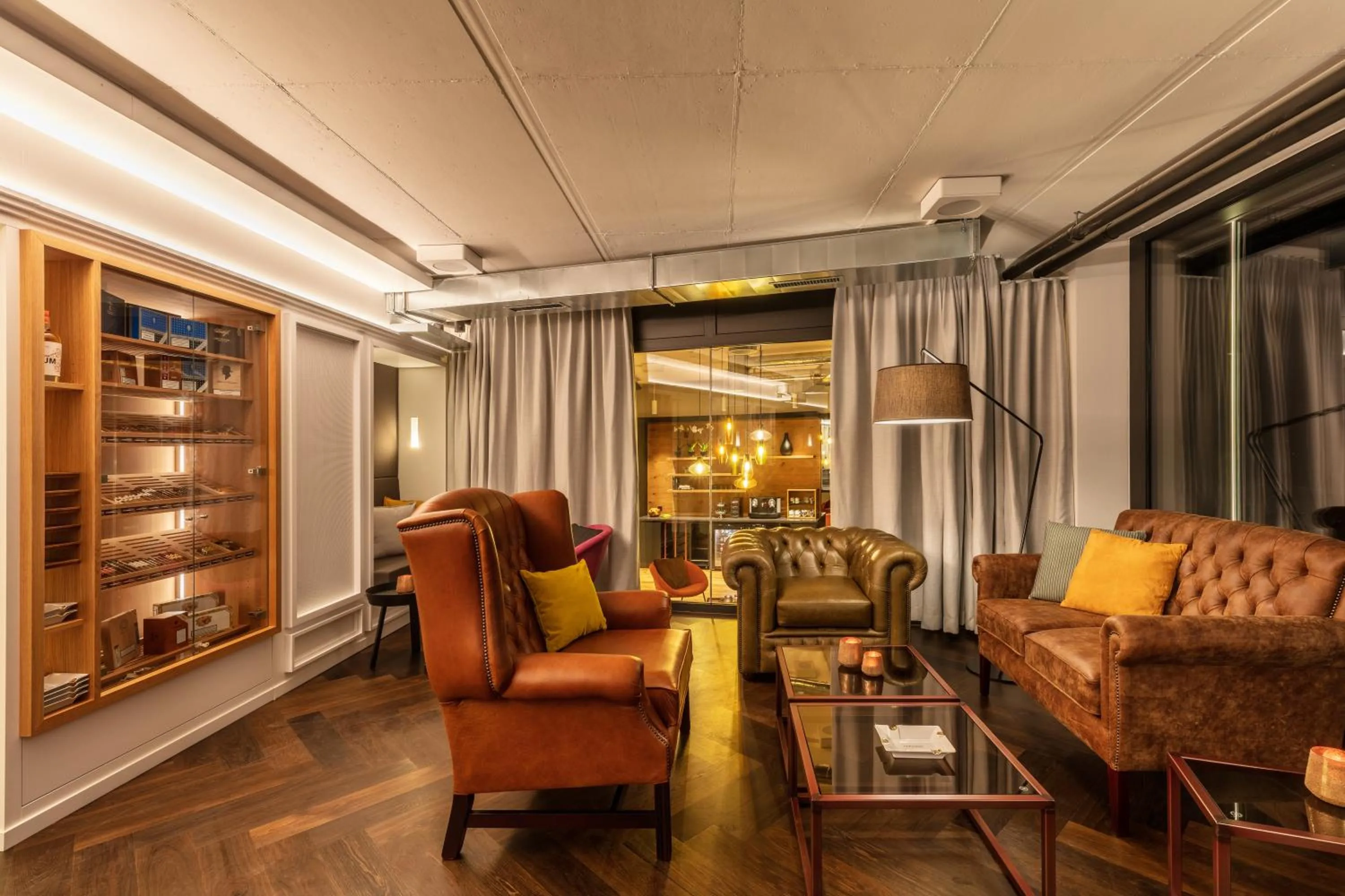 Lounge or bar in Macardo Premium B&B