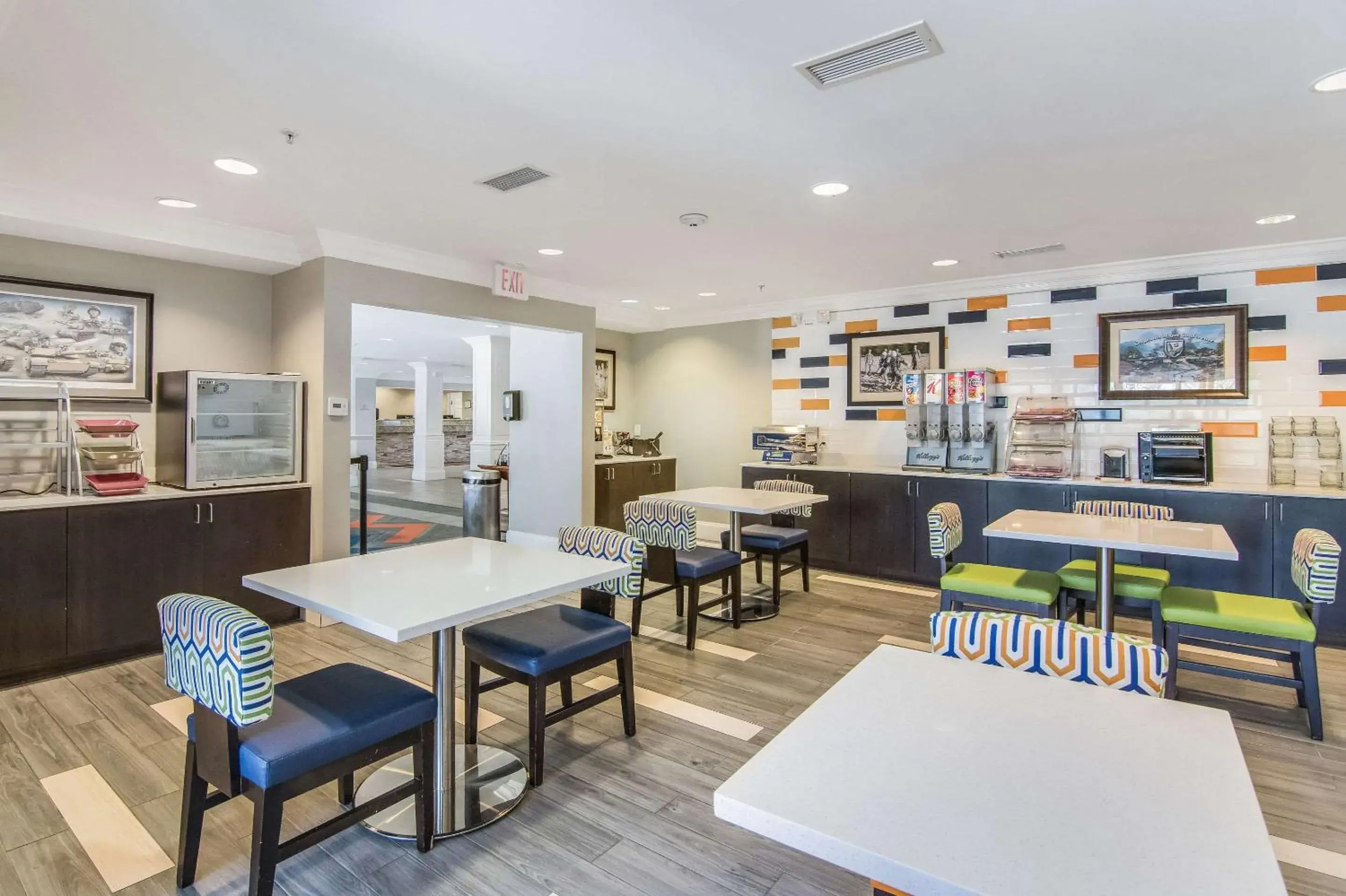 Restaurant/places to eat in MainStay Suites Columbus near Fort Benning Restaurant/places to eat in MainStay Suites Columbus near Fort Benning