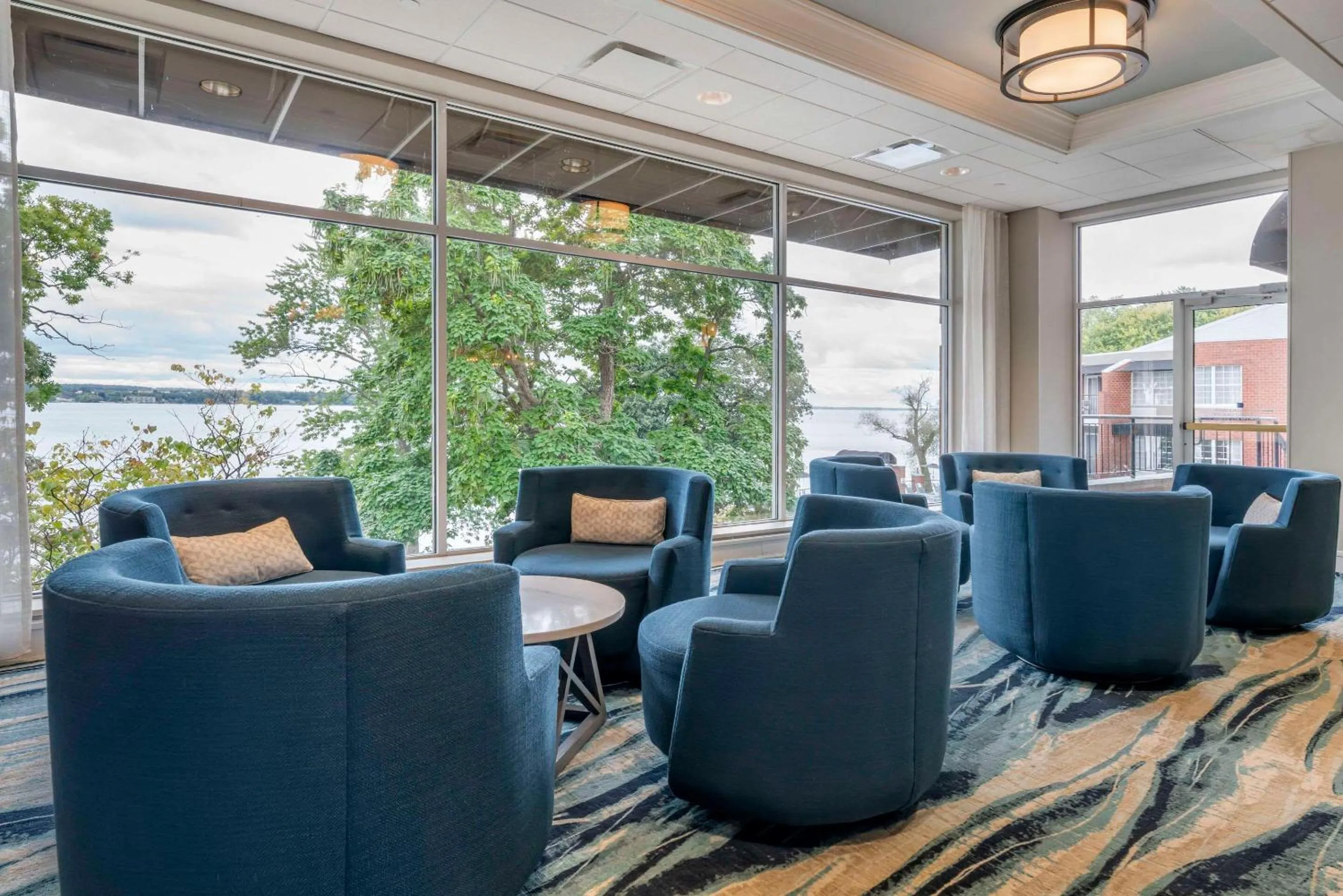 Lobby or reception in Heidel House Hotel and Conference Center, an Ascend Collection Hotel