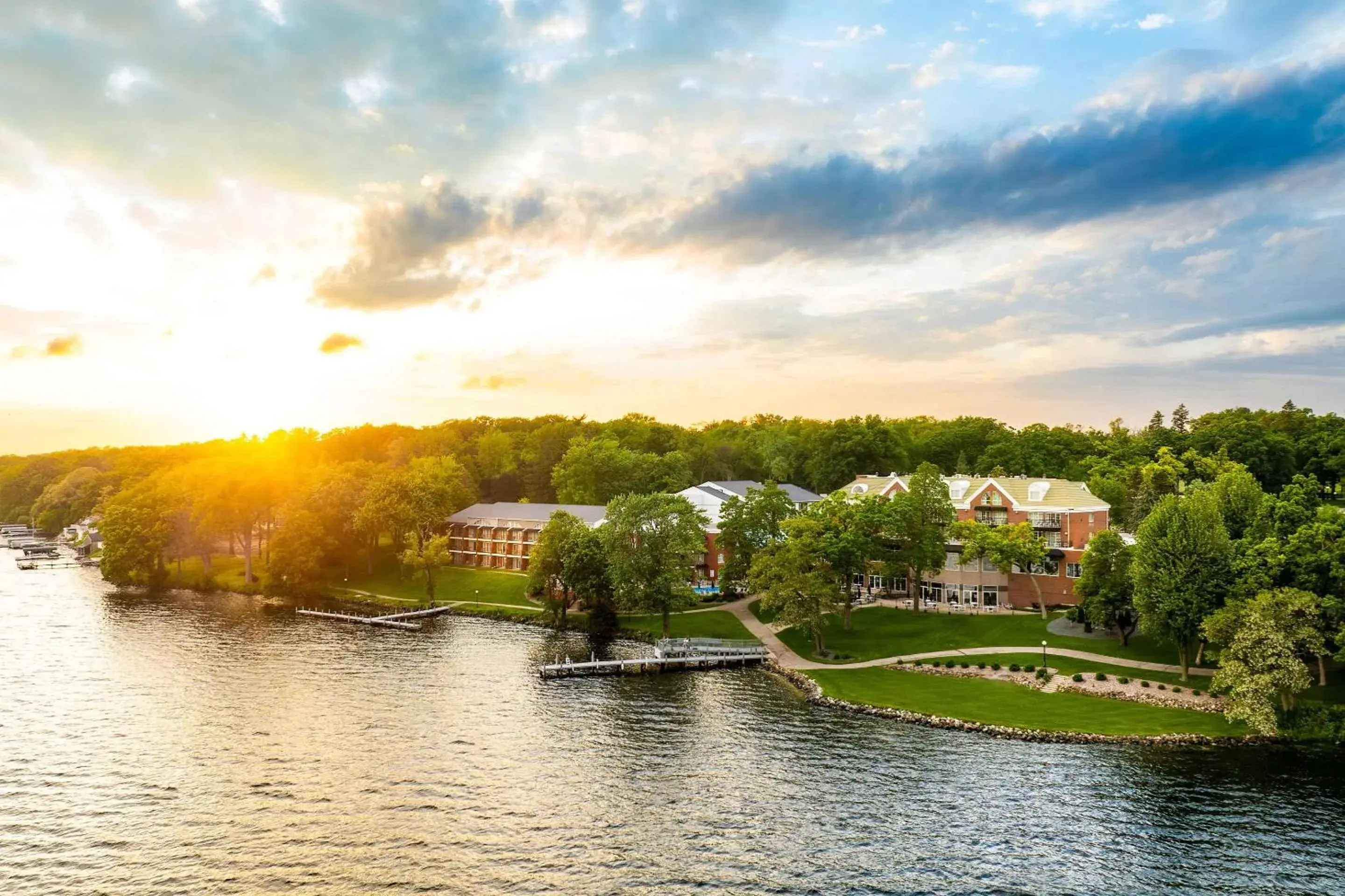 Property building in Heidel House Hotel and Conference Center, an Ascend Collection Hotel Property building in Heidel House Hotel and Conference Center, an Ascend Collection Hotel