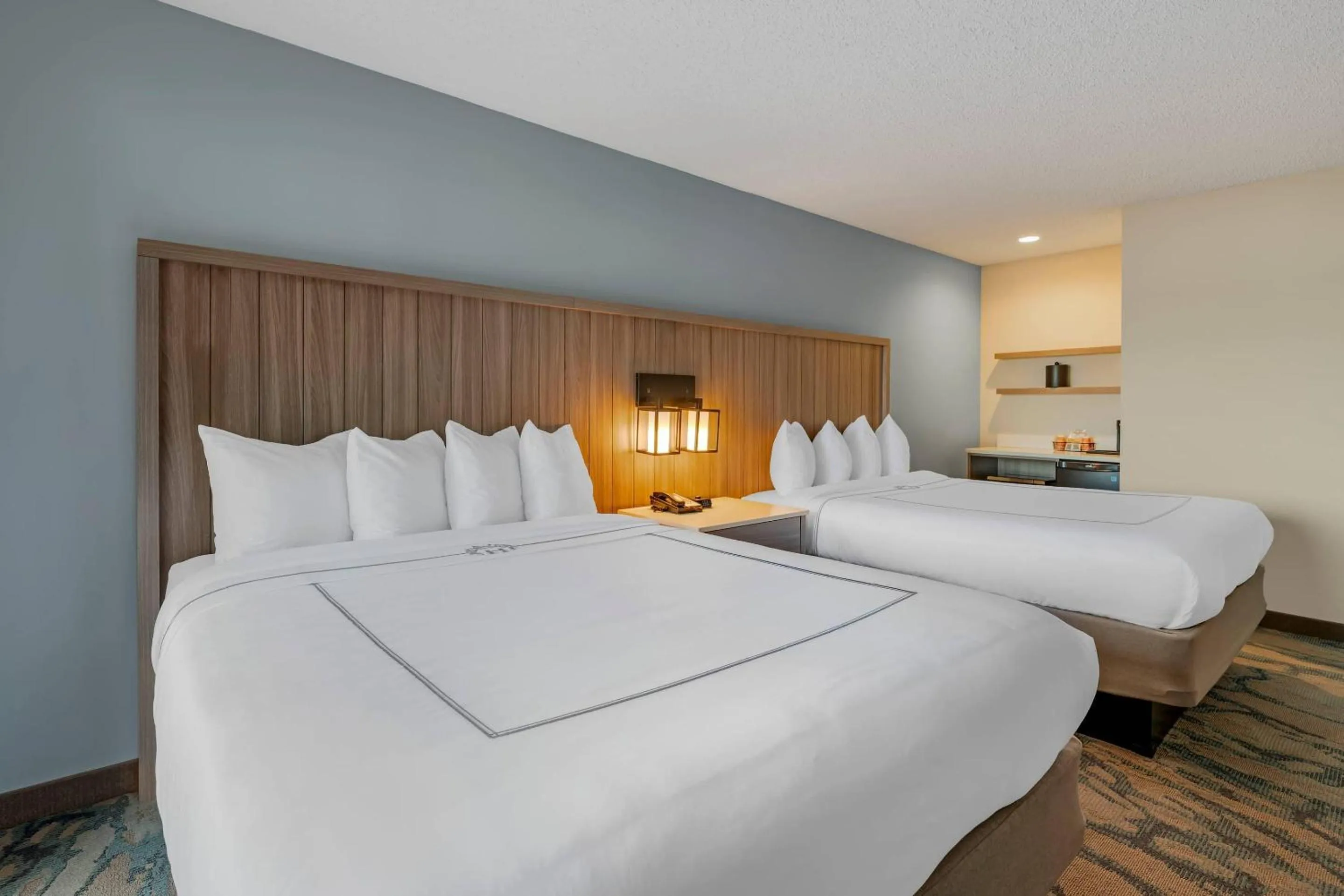 Bedroom, Bed in Heidel House Hotel and Conference Center, an Ascend Collection Hotel