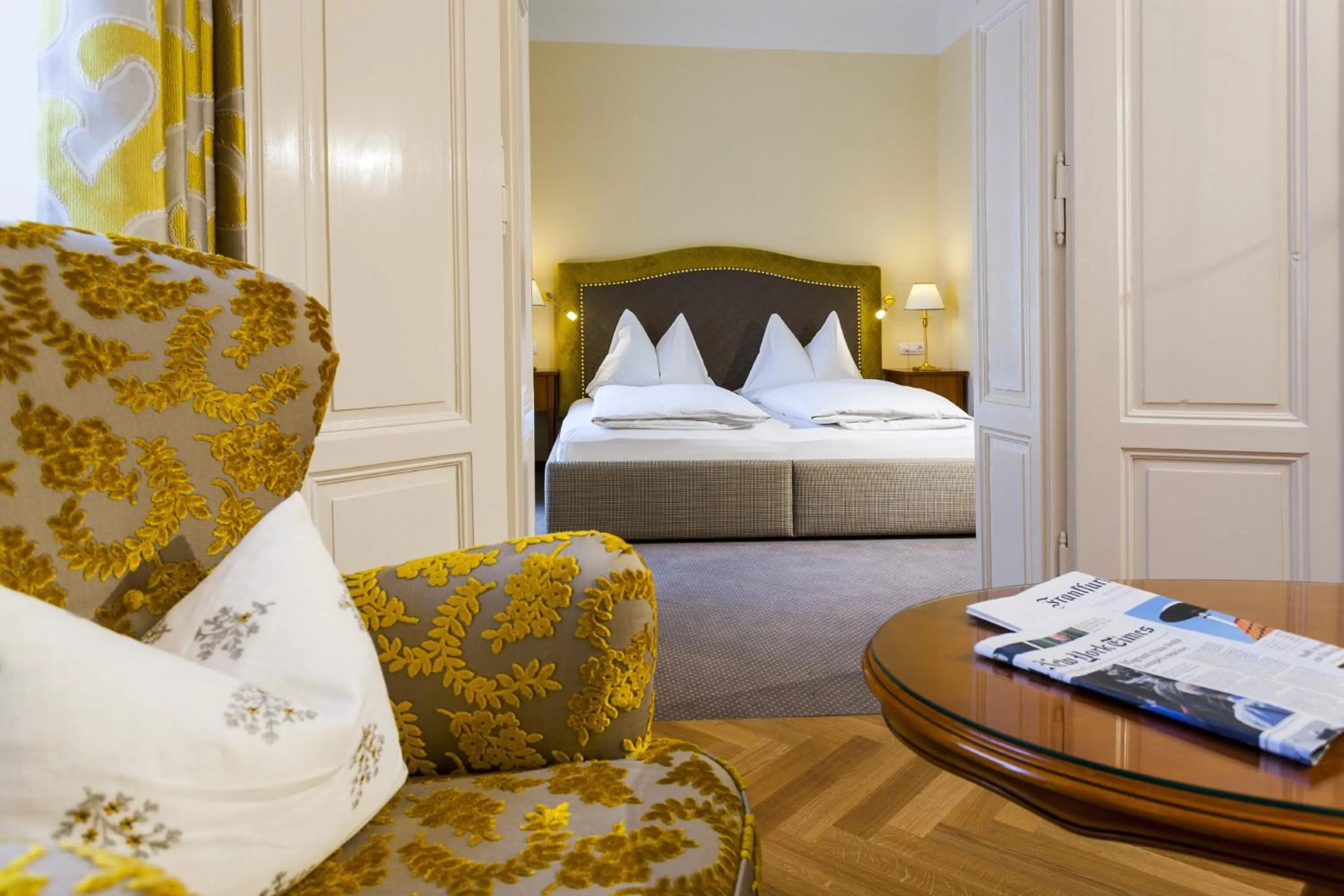 Bedroom, Bed in Parkhotel Graz - Traditional Luxury