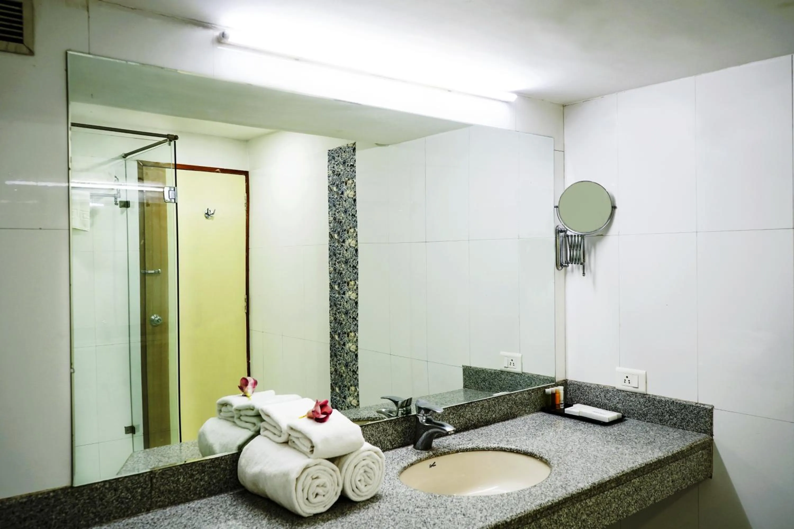 Bathroom in Hotel Adityaz