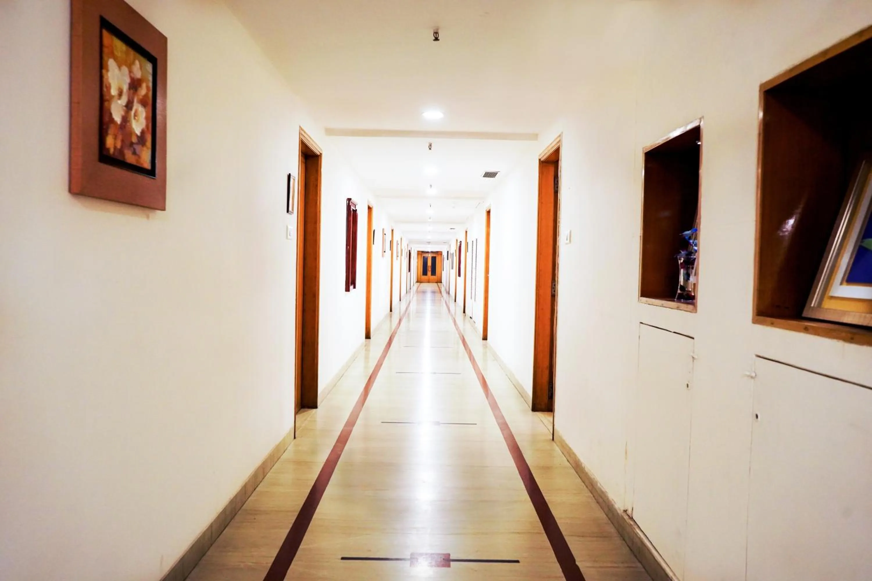 Area and facilities in Hotel Adityaz