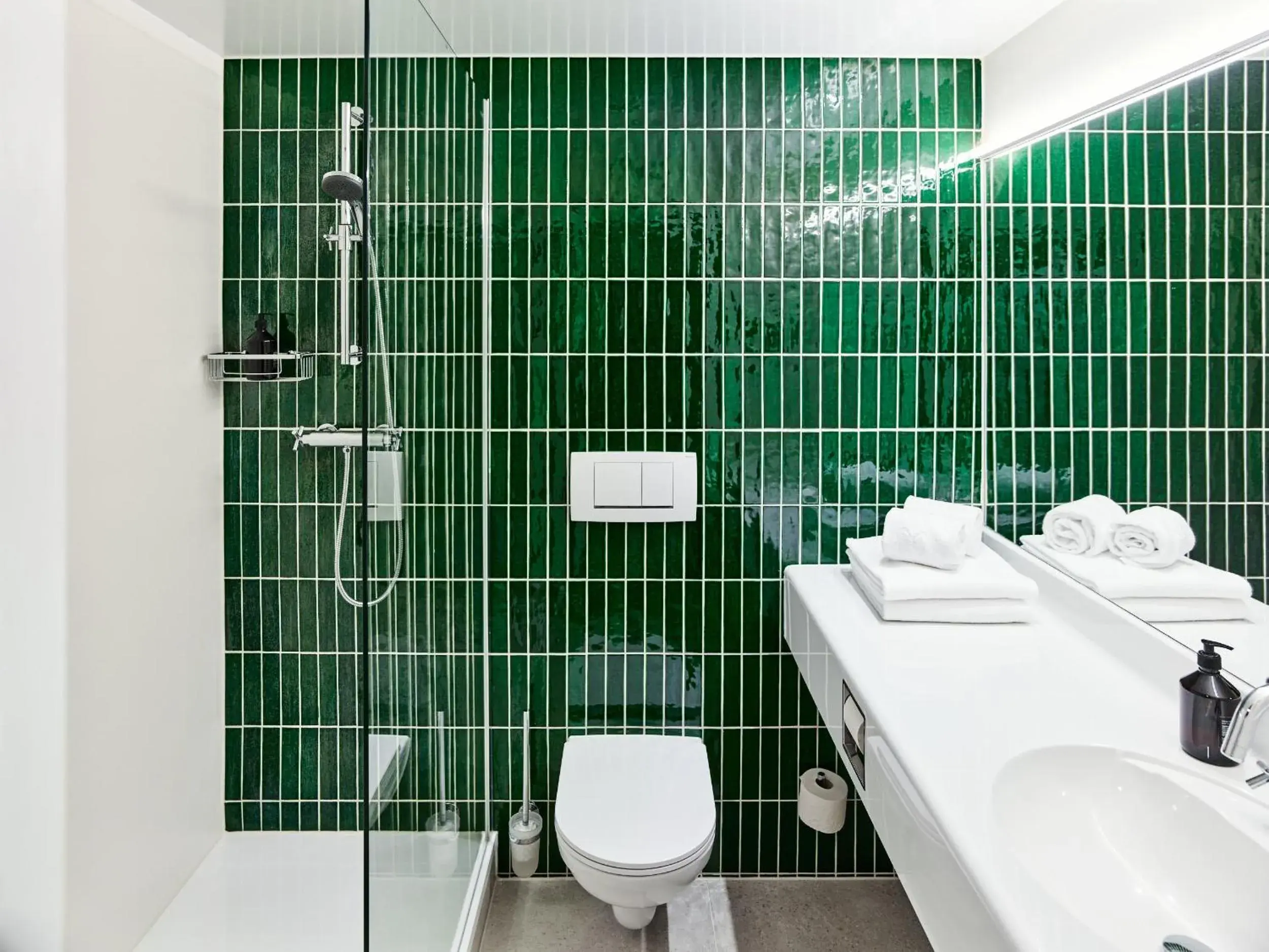 Bathroom in Hotel Weitzer Graz - Centre of Graz Bathroom in Hotel Weitzer Graz - Centre of Graz